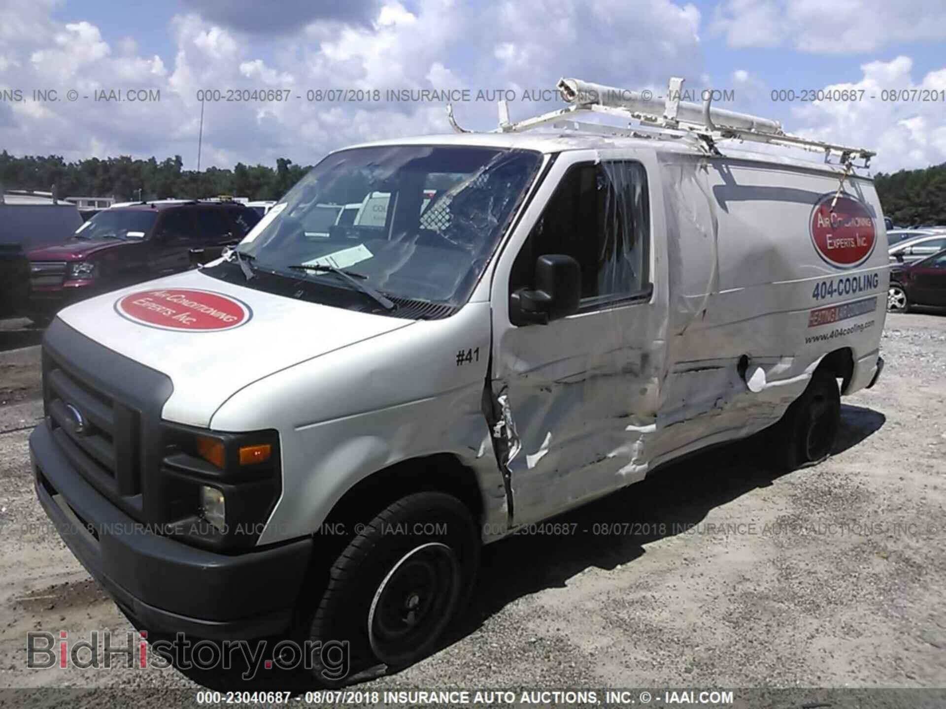 2013 Ford Econoline - VIN: 1FTNE2EL7DDA05457 - Фото 2