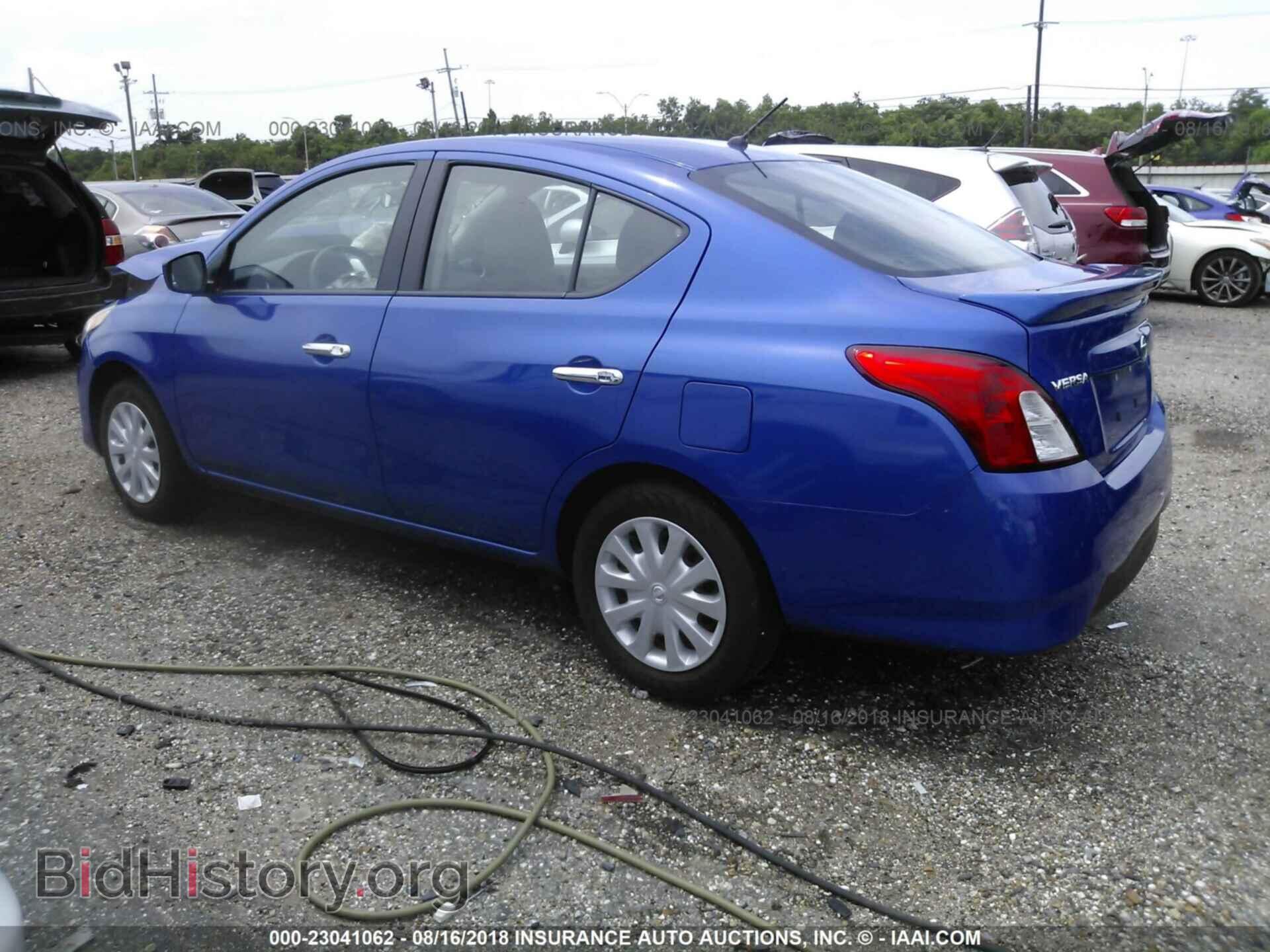 2017 Nissan Versa - VIN: 3N1CN7APXHL806576 - Фото 3