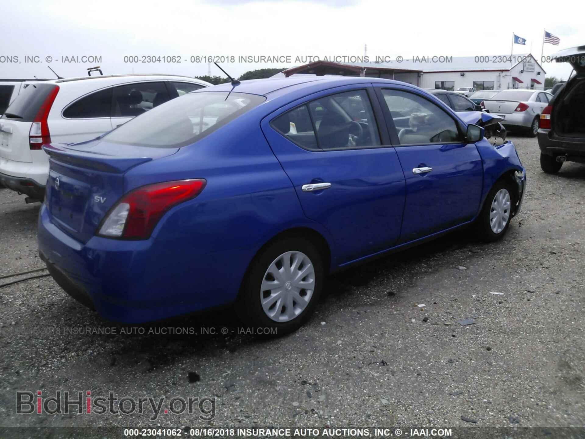 2017 Nissan Versa - VIN: 3N1CN7APXHL806576 - Фото 4
