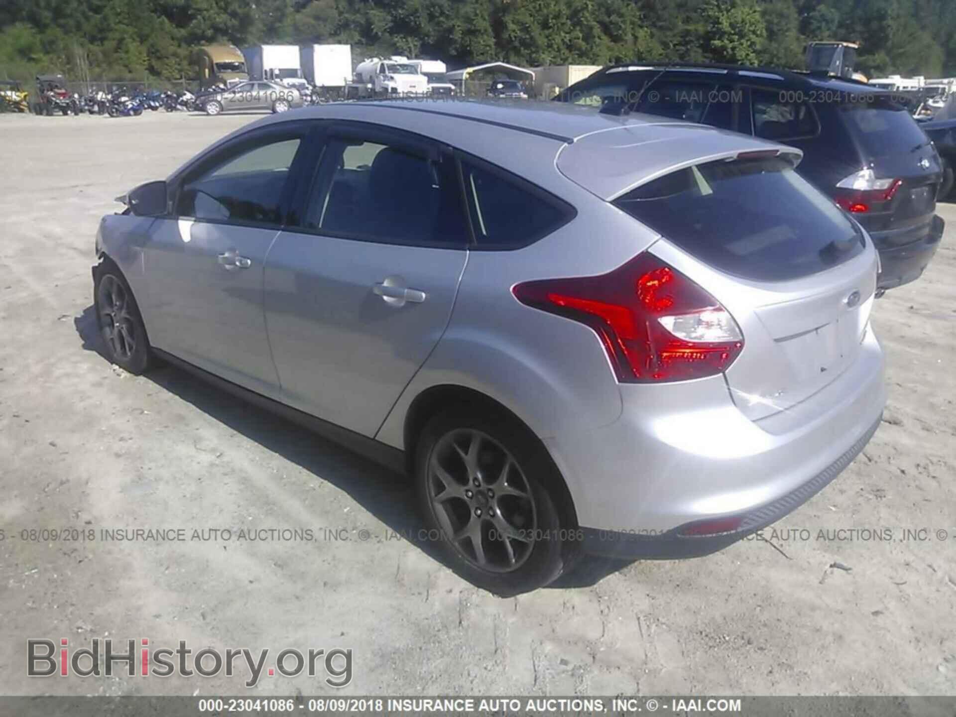 2013 Ford Focus - VIN: 1FADP3K2XDL121027 - Photo 3