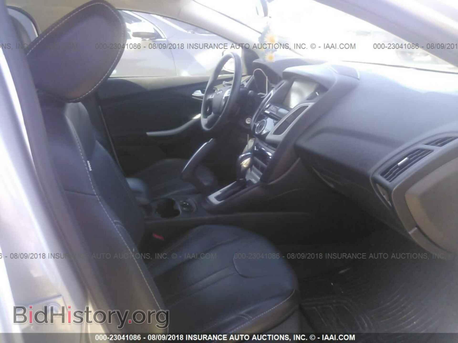 2013 Ford Focus - VIN: 1FADP3K2XDL121027 - Photo 5