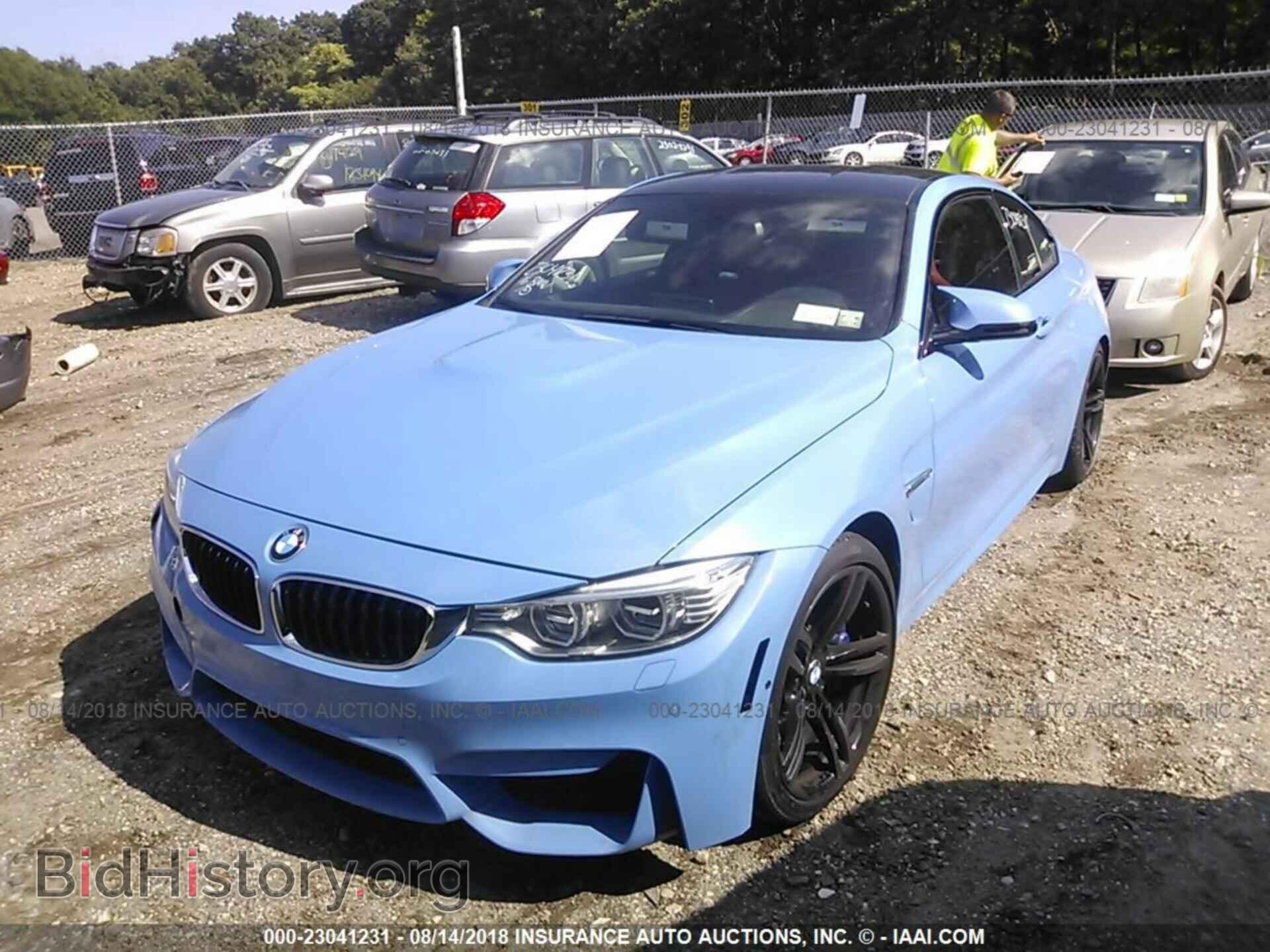 2016 Bmw M4 - VIN: WBS3R9C50GK335586 - Фото 2