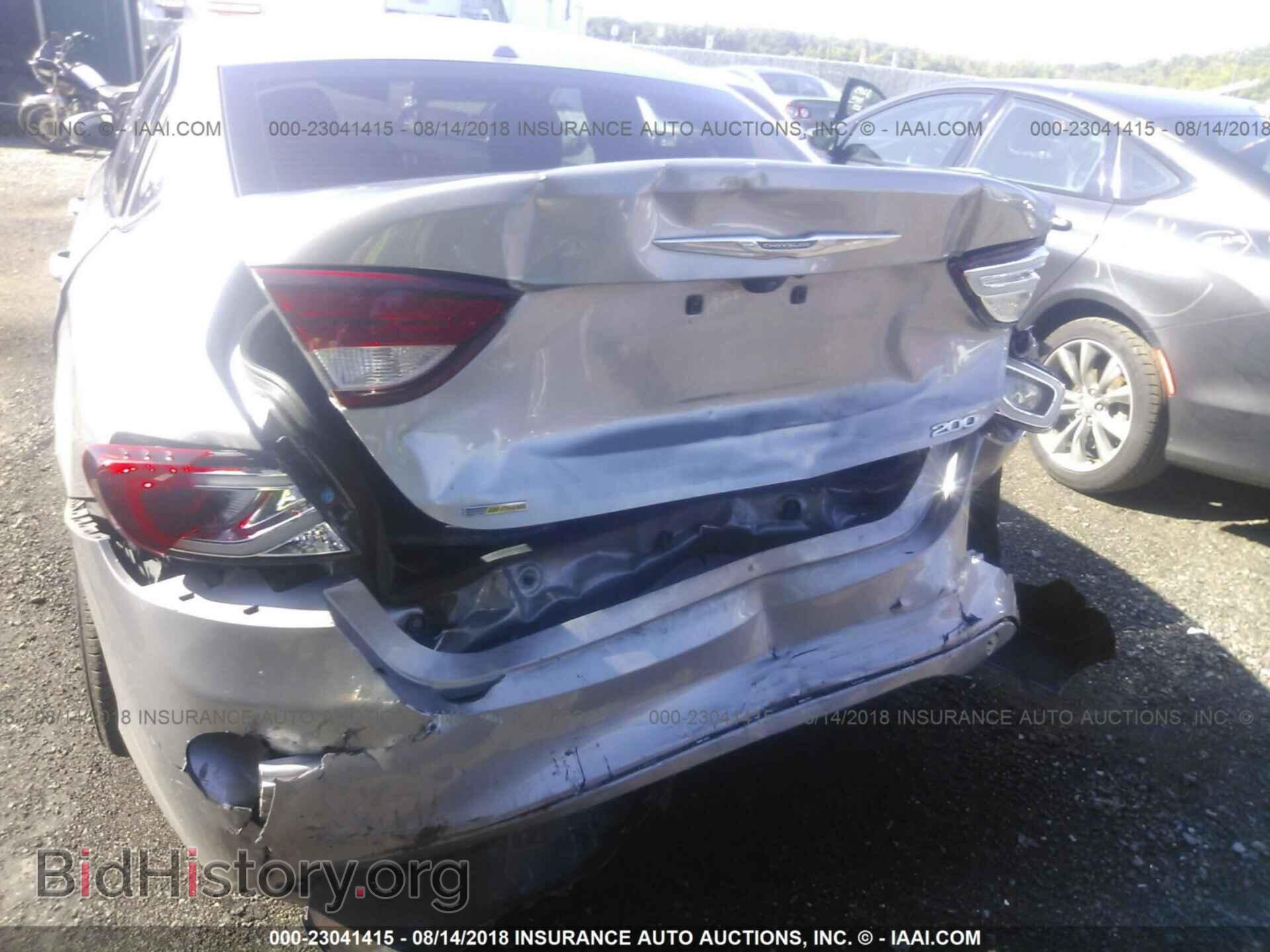 2015 Chrysler 200 - VIN: 1C3CCCABXFN616200 - Photo 6