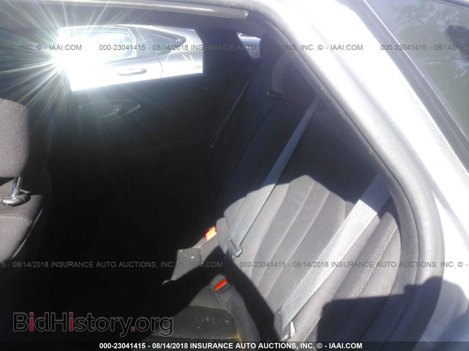 2015 Chrysler 200 - VIN: 1C3CCCABXFN616200 - Photo 8