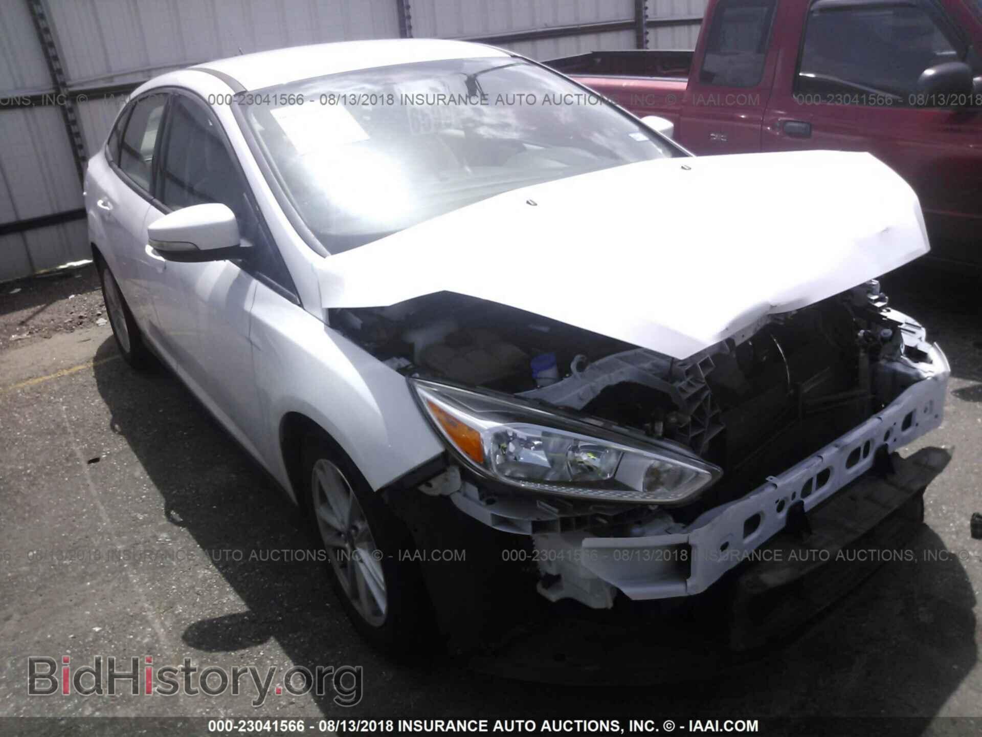 Photo 1FADP3F29GL271919 - Ford Focus 2016