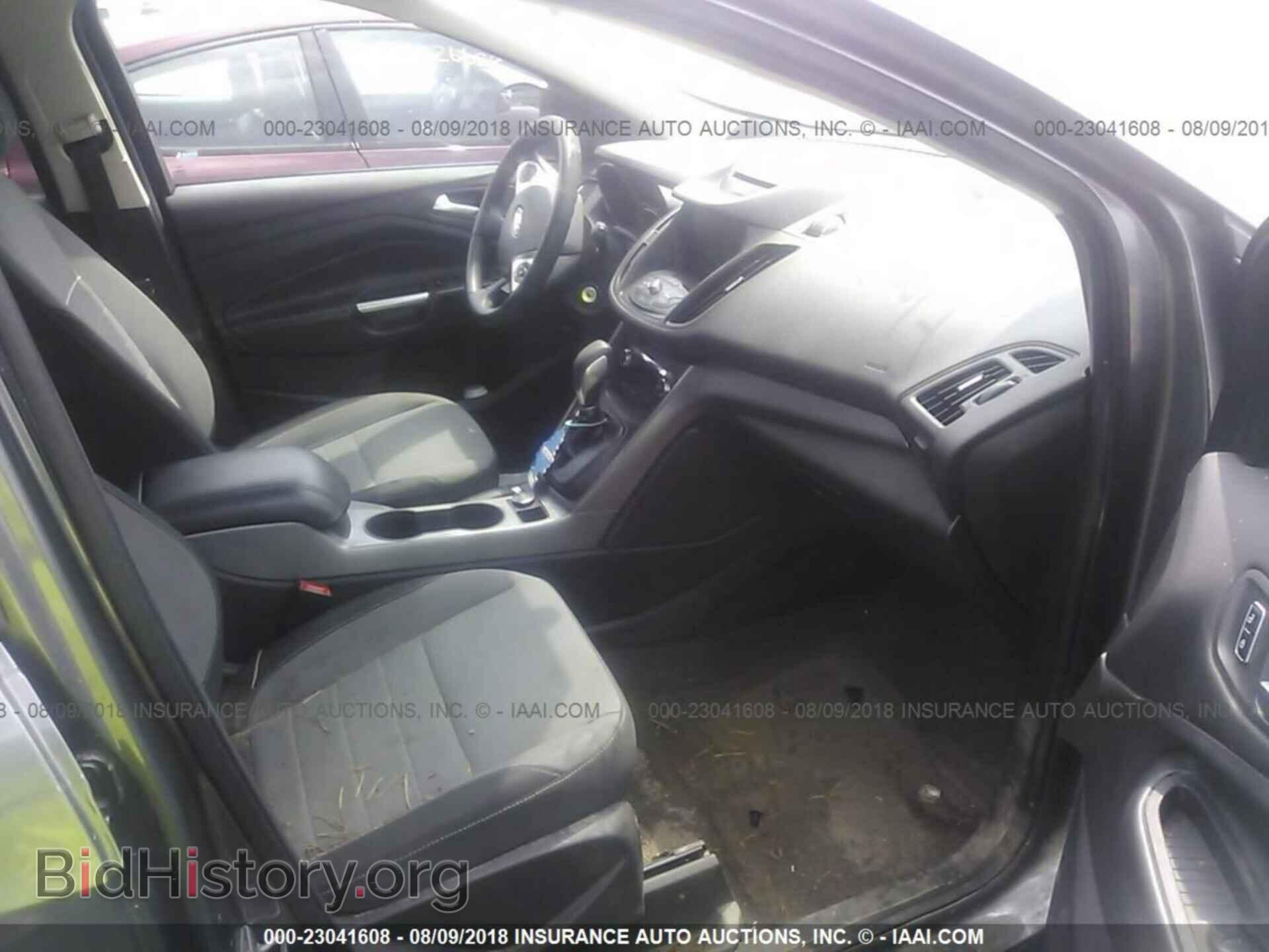 2014 Ford Escape - VIN: 1FMCU9GXXEUC09945 - Photo 5