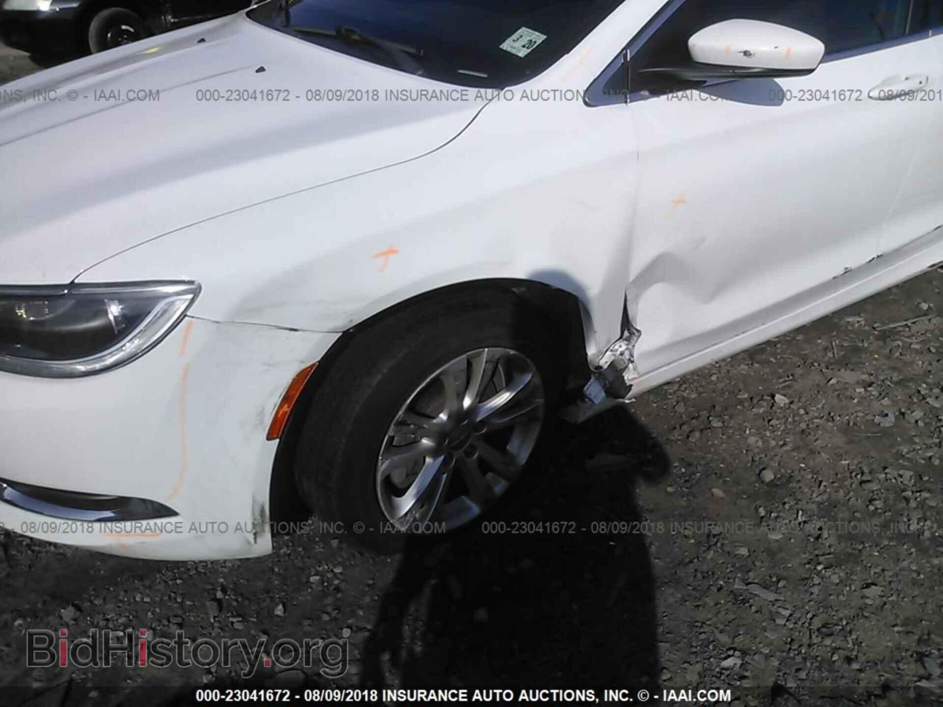 2015 Chrysler 200 - VIN: 1C3CCCAB5FN628688 - Photo 6