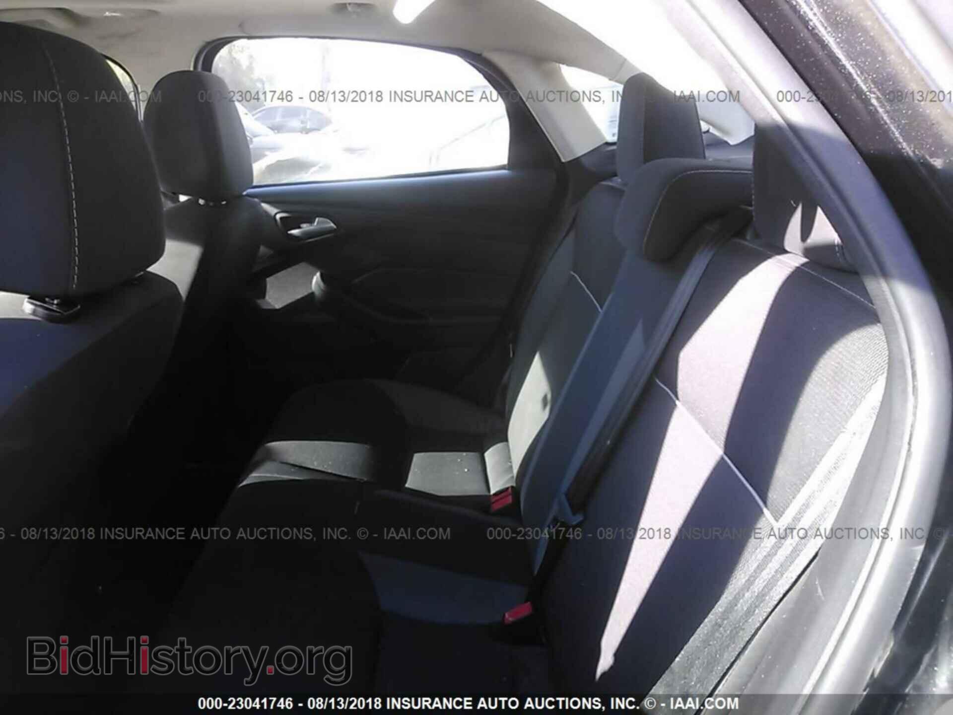 2013 Ford Focus - VIN: 1FADP3F25DL382138 - Photo 8