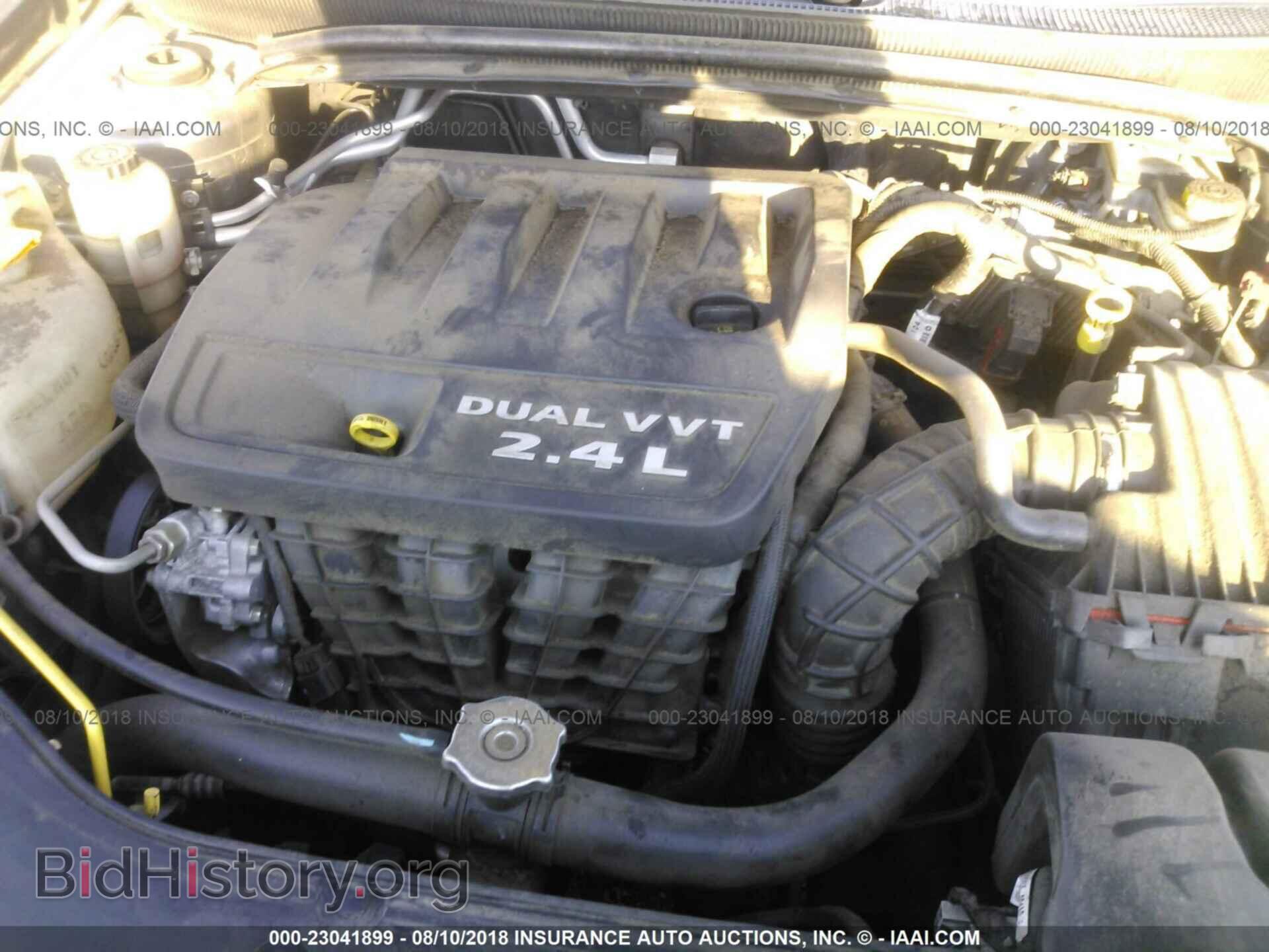 2012 Chrysler 200 - VIN: 1C3CCBAB6CN248815 - Фото 10