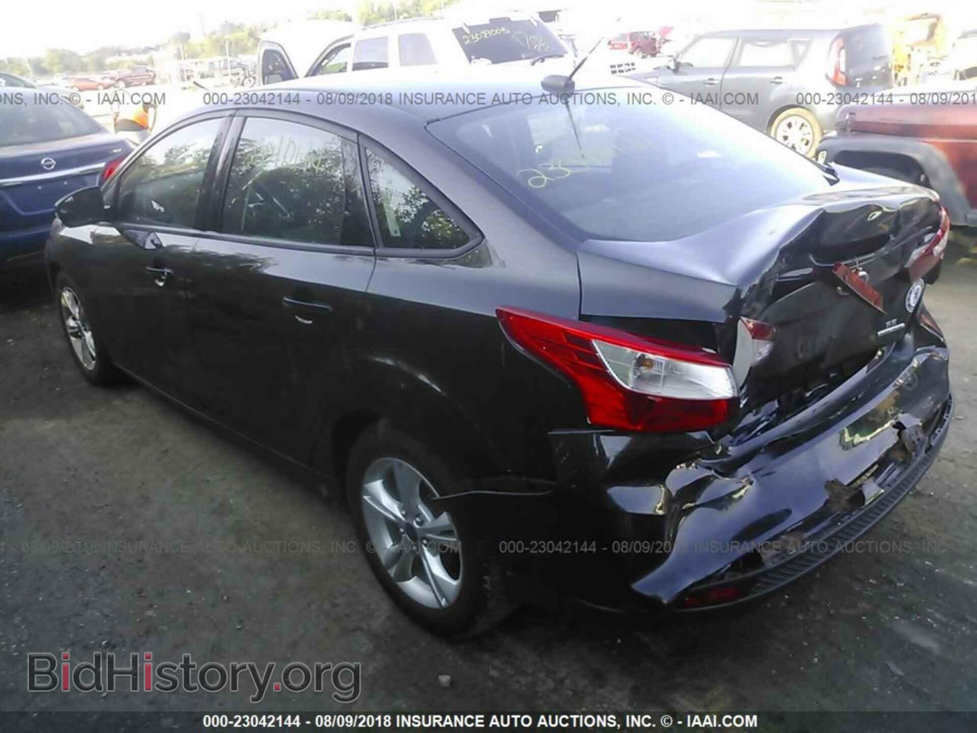 2014 Ford Focus - VIN: 1FADP3F20EL181359 - Фото 3