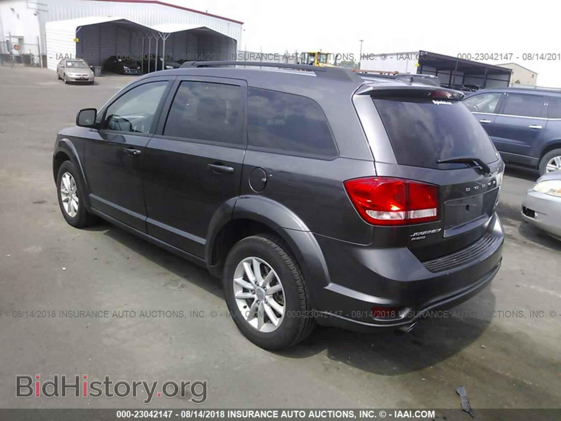 2014 Dodge Journey - VIN: 3C4PDDBG6ET178977 - Фото 3