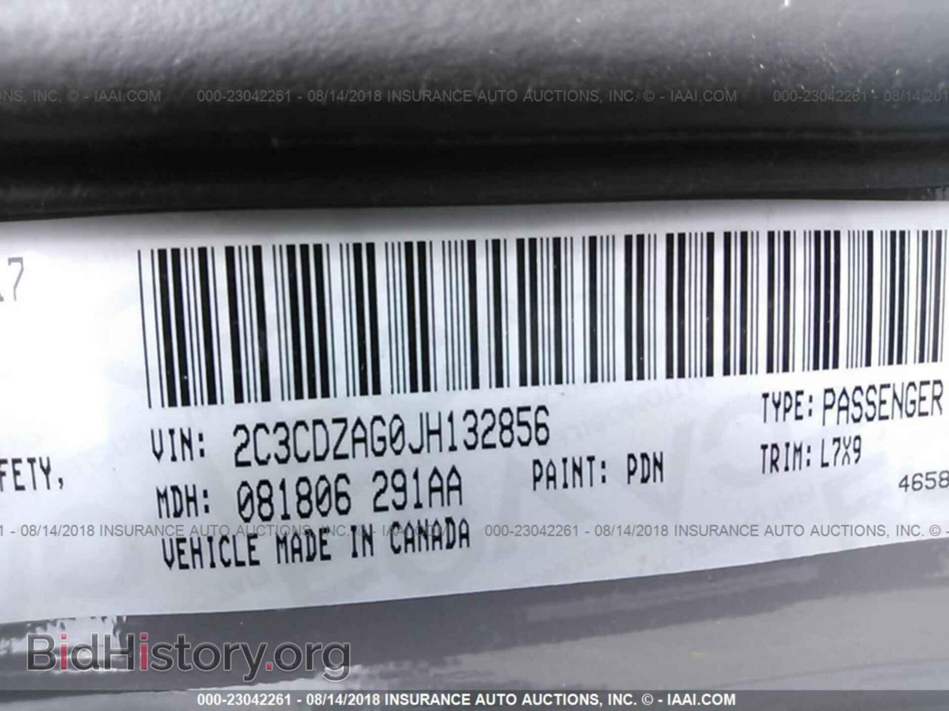 2018 Dodge Challenger - VIN: 2C3CDZAG0JH132856 - Photo 9