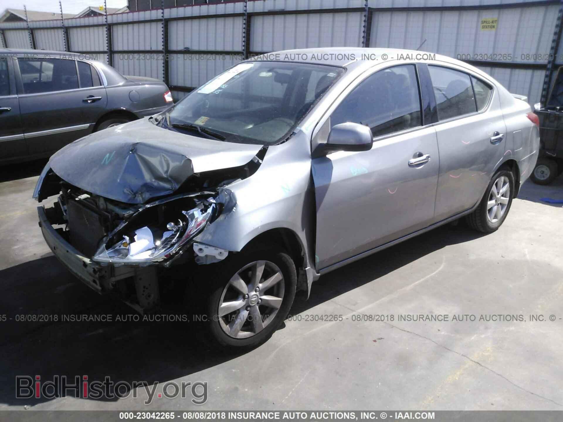 2014 Nissan Versa - VIN: 3N1CN7AP3EL807421 - Photo 2