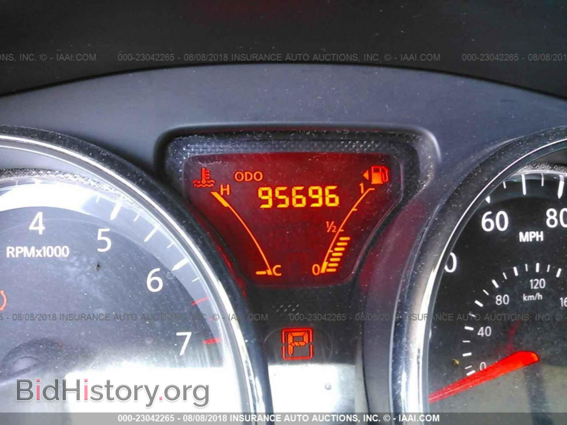 2014 Nissan Versa - VIN: 3N1CN7AP3EL807421 - Photo 7
