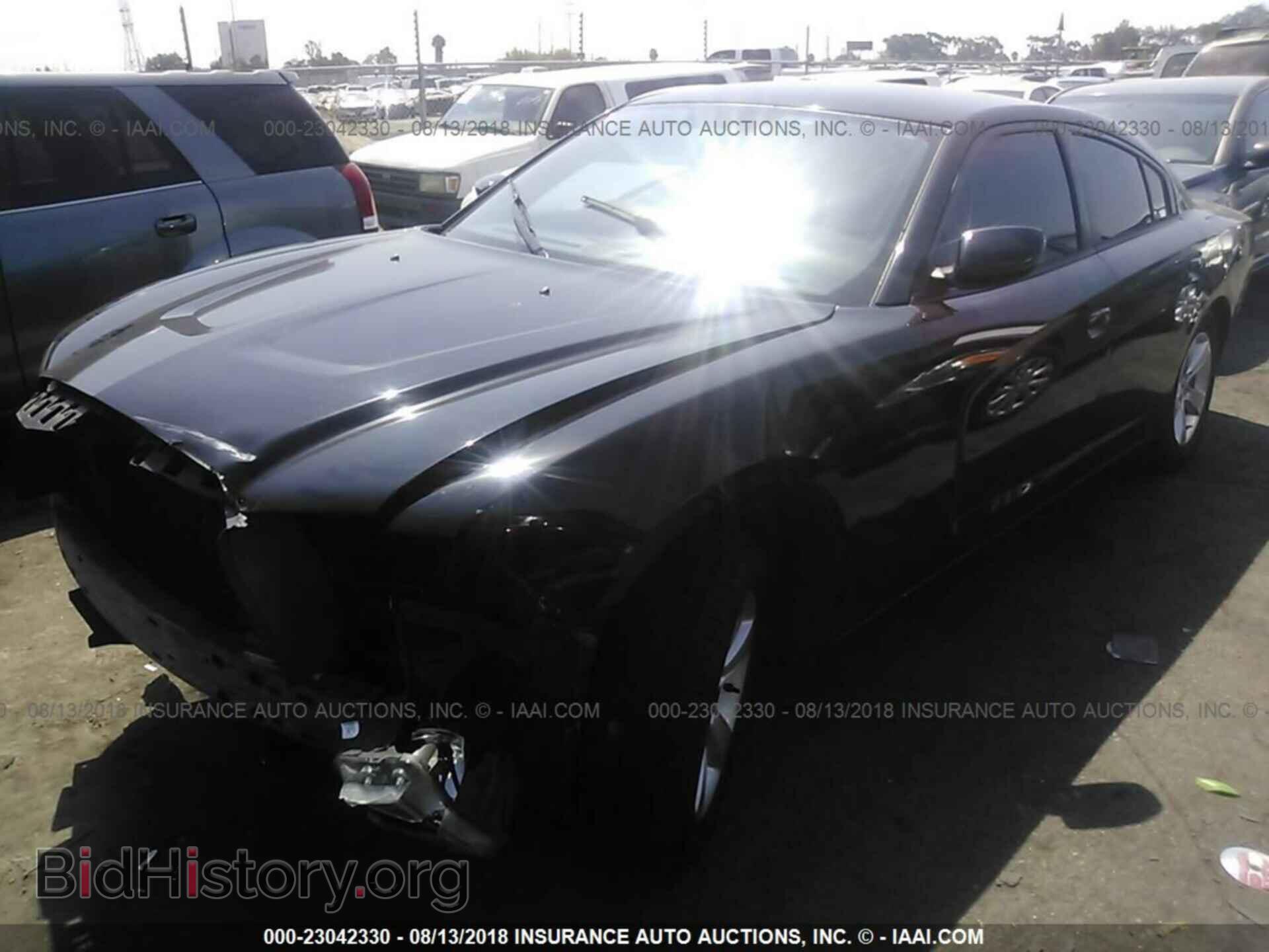 2012 Dodge Charger - VIN: 2C3CDXBG3CH161581 - Фото 2