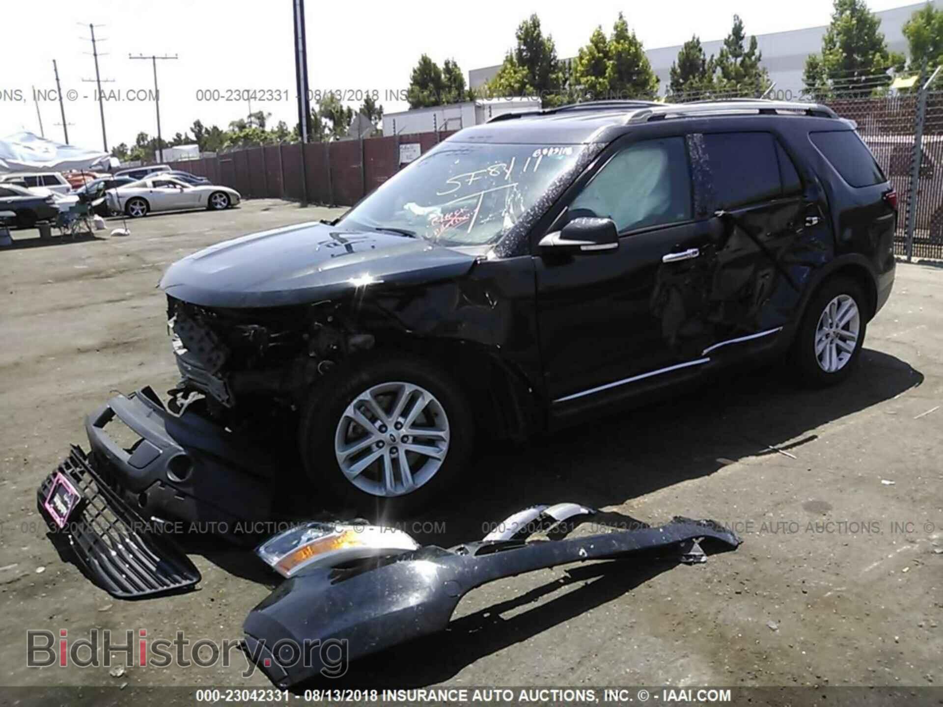 2013 Ford Explorer - VIN: 1FM5K7D8XDGB53857 - Photo 2