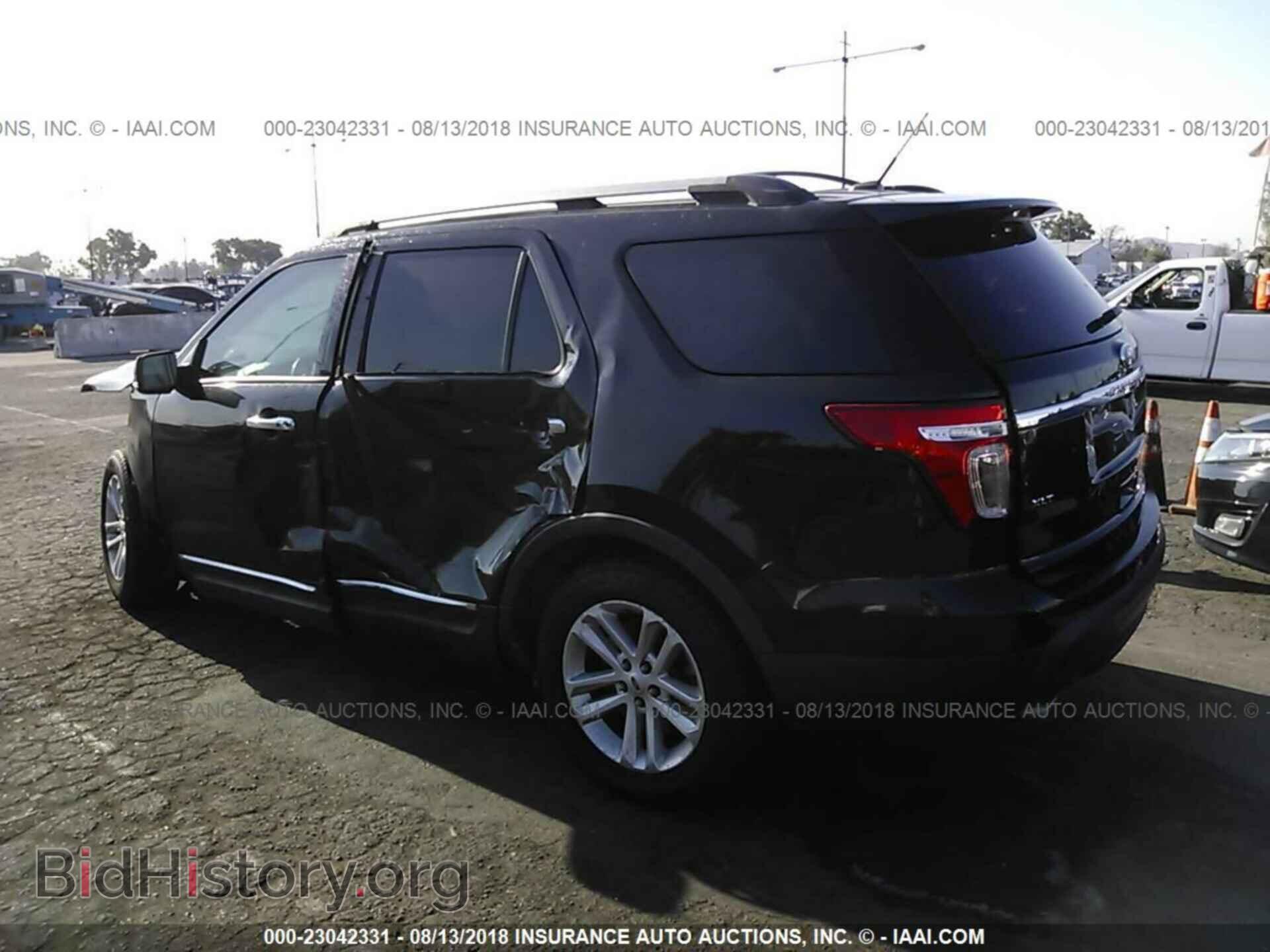 2013 Ford Explorer - VIN: 1FM5K7D8XDGB53857 - Photo 3