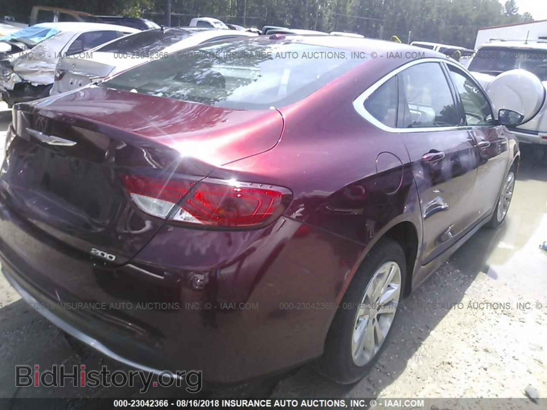 2015 Chrysler 200 - VIN: 1C3CCCAB8FN694510 - Photo 4