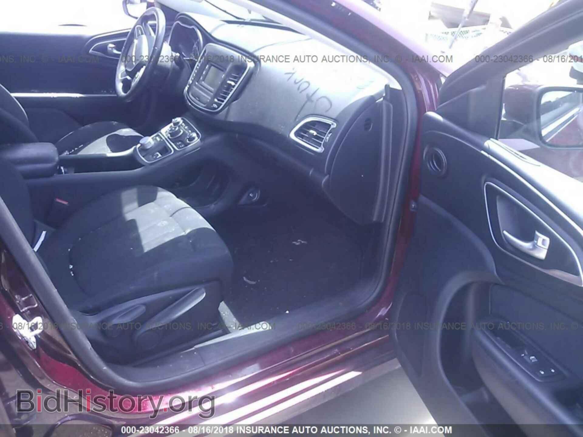 2015 Chrysler 200 - VIN: 1C3CCCAB8FN694510 - Photo 5