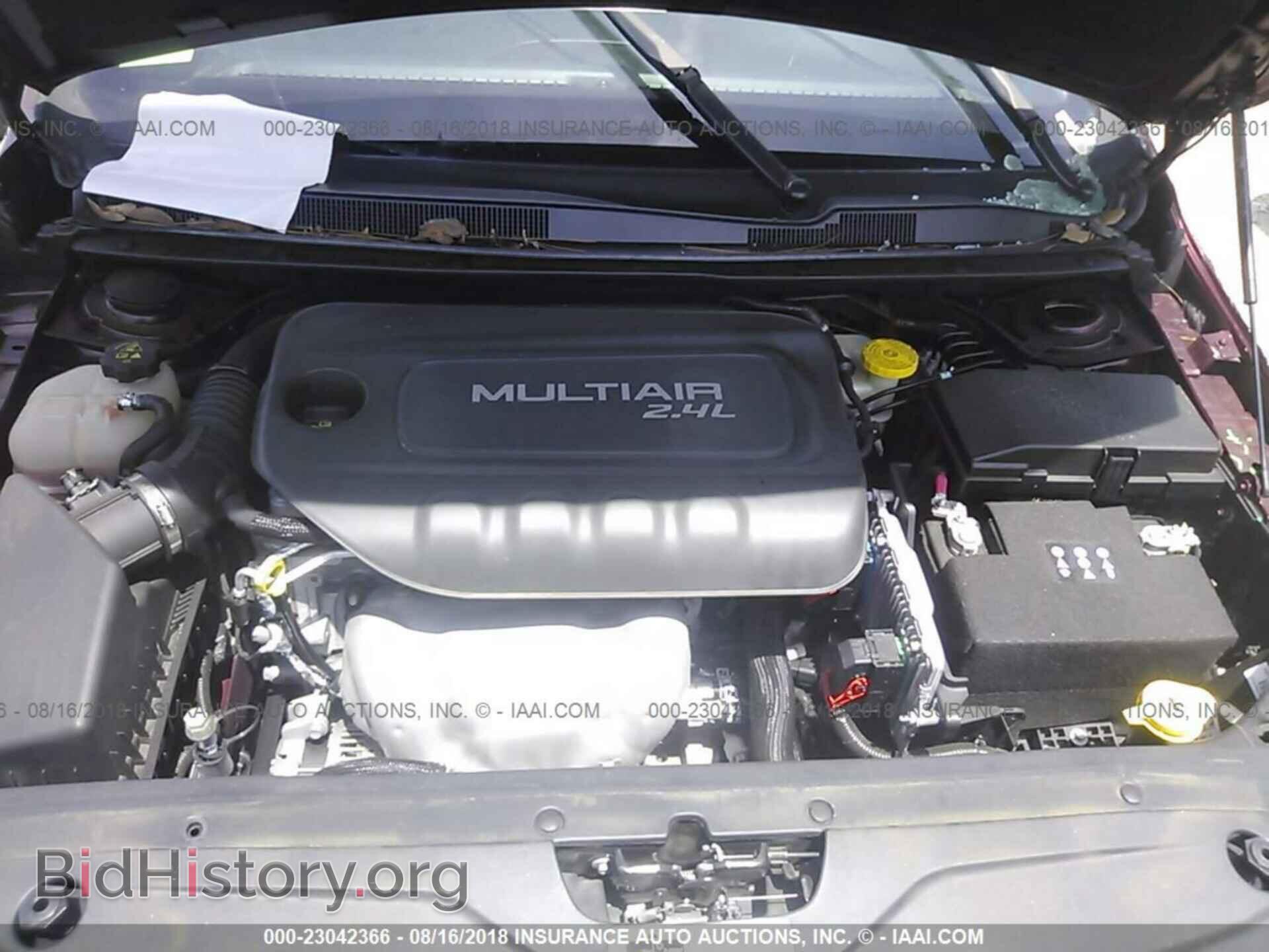 2015 Chrysler 200 - VIN: 1C3CCCAB8FN694510 - Photo 10