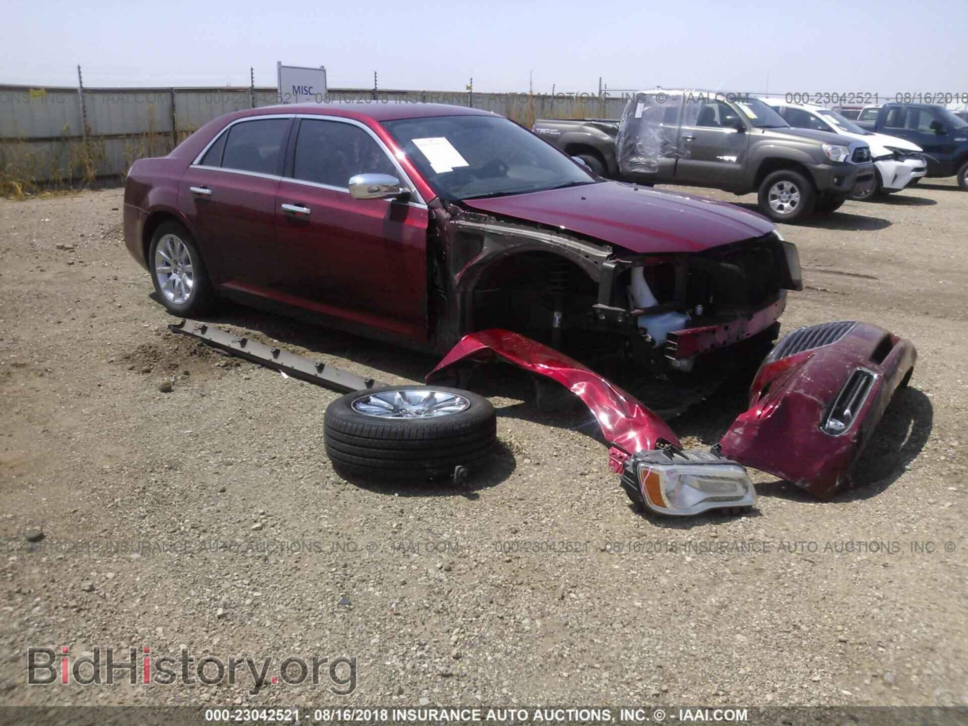 Фотография 2C3CCAET2DH580743 - Chrysler 300c 2013