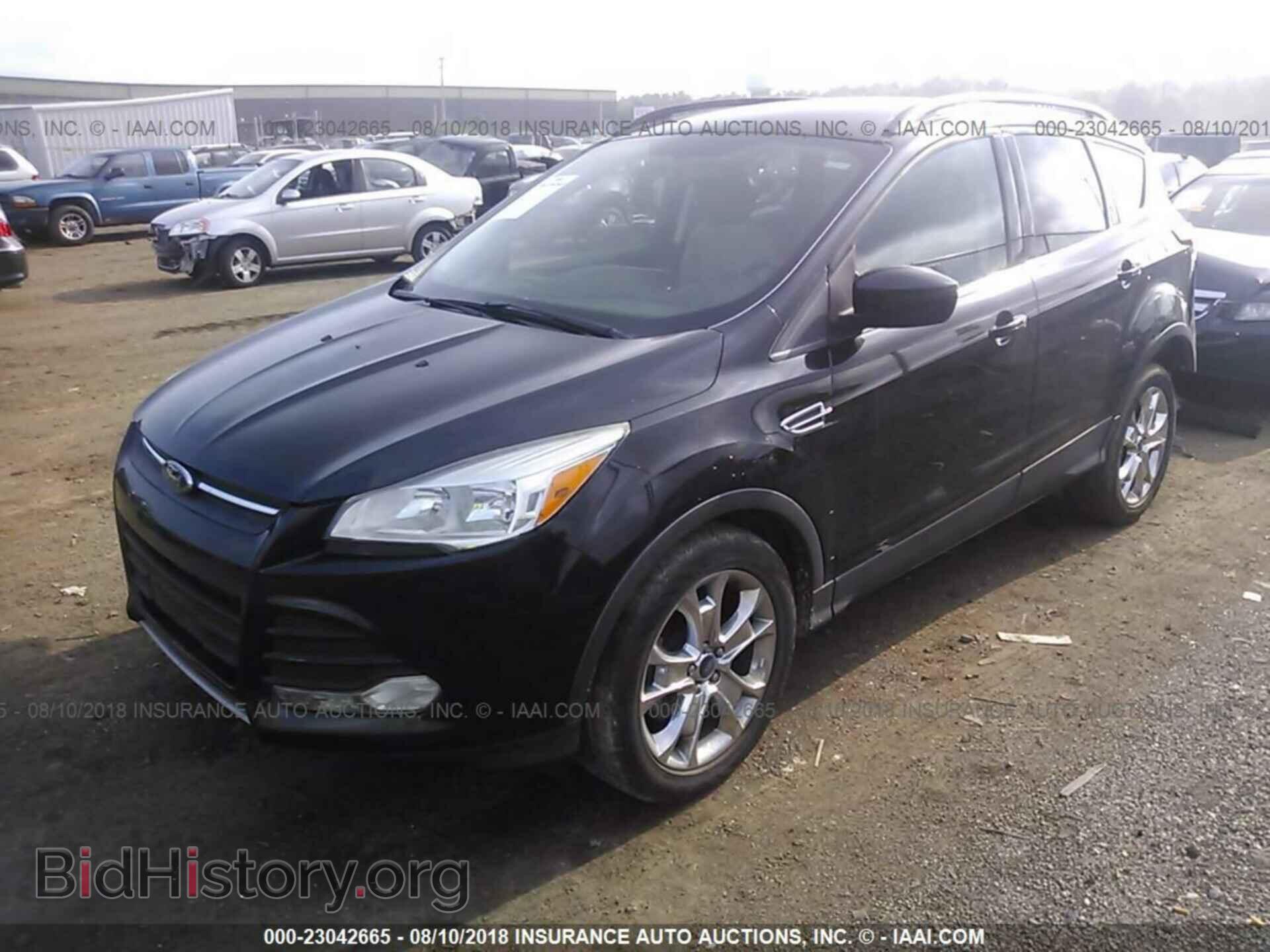 2014 Ford Escape - VIN: 1FMCU0GX4EUA53316 - Photo 2
