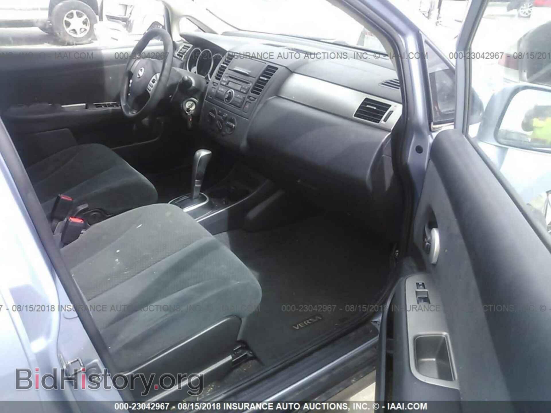 2011 Nissan Versa - VIN: 3N1BC1CP7BL423083 - Фото 5