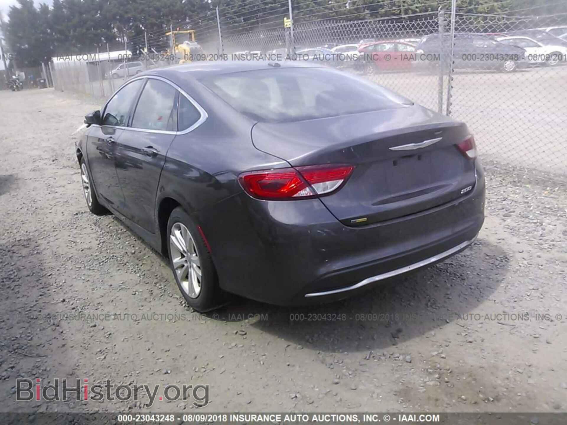 2015 Chrysler 200 - VIN: 1C3CCCAB2FN705355 - Photo 3