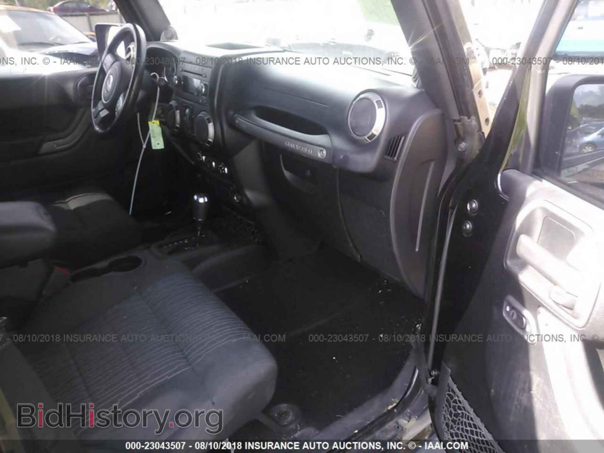2011 Jeep Wrangler - VIN: 1J4BA3H16BL547838 - Фото 5