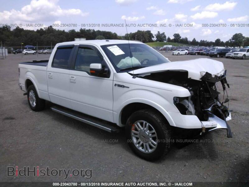 2013 Ford F150 (VIN 1FTFW1CF8DFD42958) — фото 1 из 10, IAAI, повреждение: передняя часть