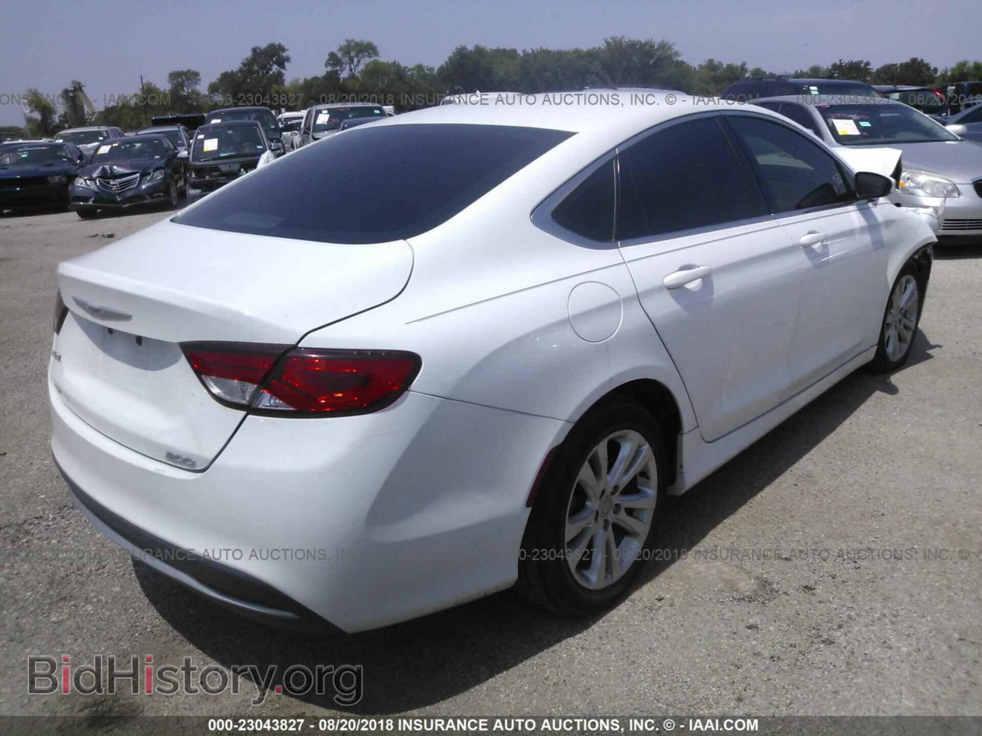 2015 Chrysler 200 - VIN: 1C3CCCAB5FN569853 - Фото 4