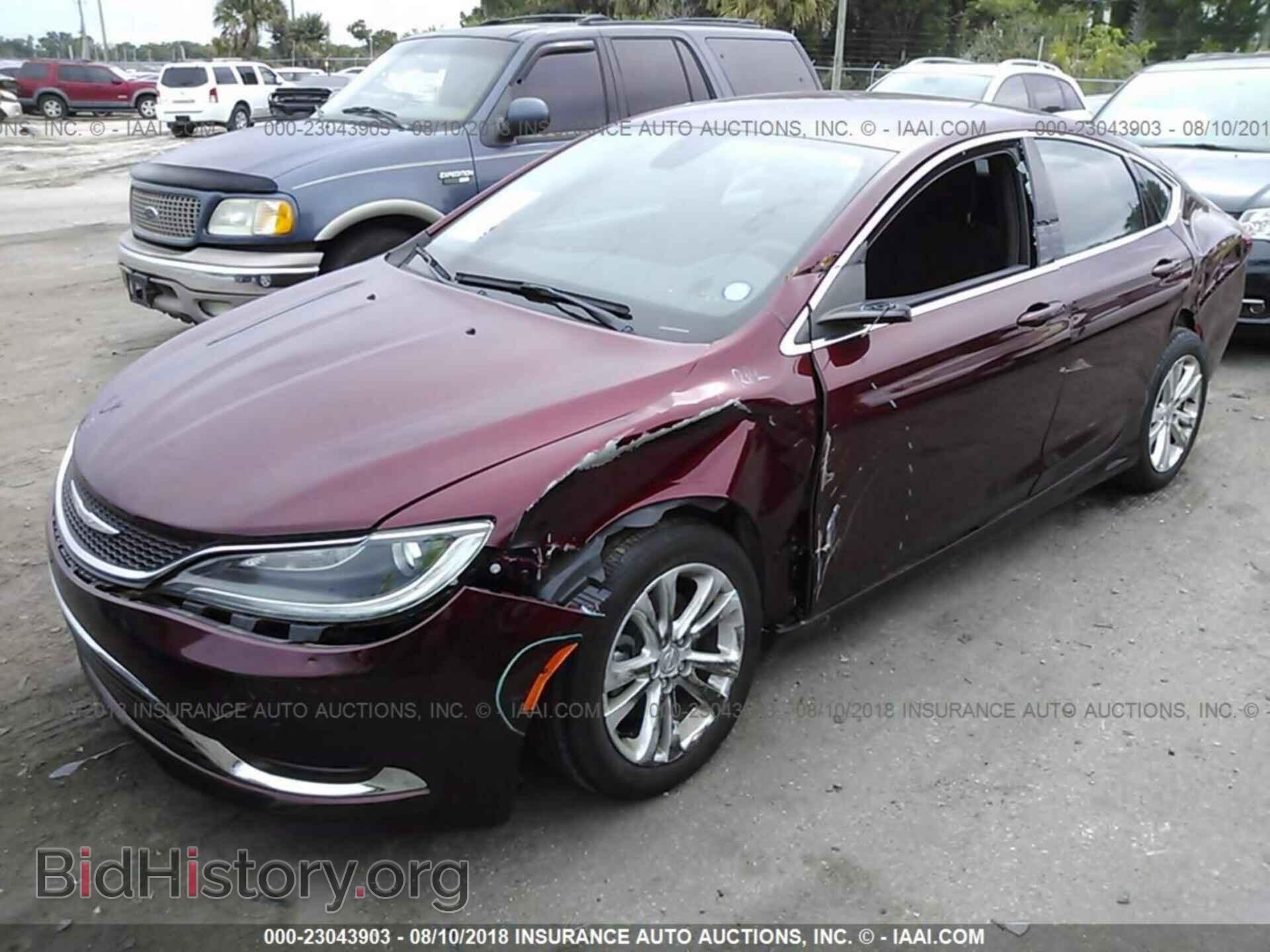 2015 Chrysler 200 - VIN: 1C3CCCABXFN550487 - Photo 2