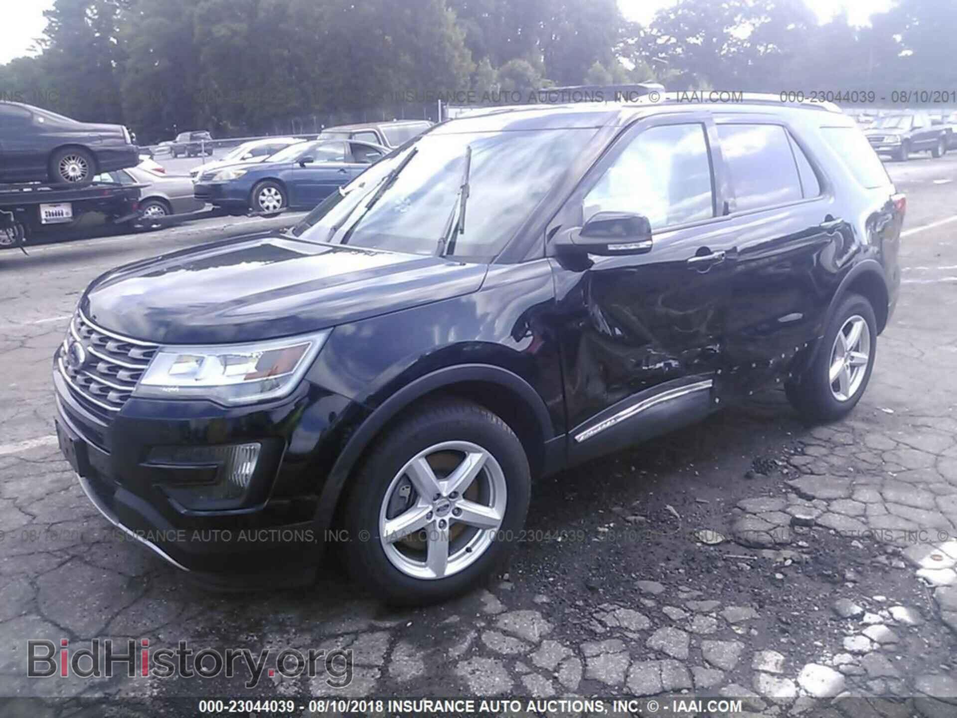 2016 Ford Explorer - VIN: 1FM5K8D89GGA68342 - Photo 2