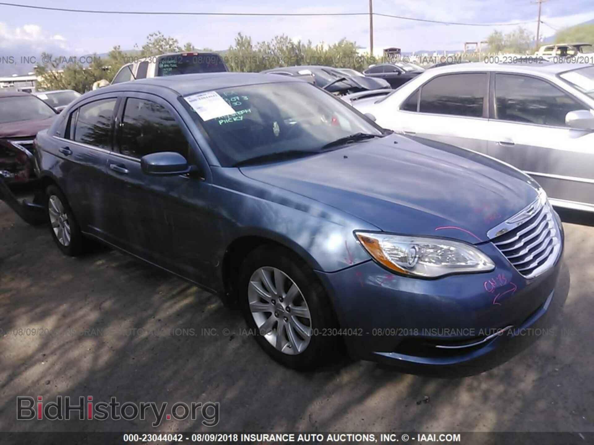 Фотография 1C3BC1FB8BN607479 - Chrysler 200 2011