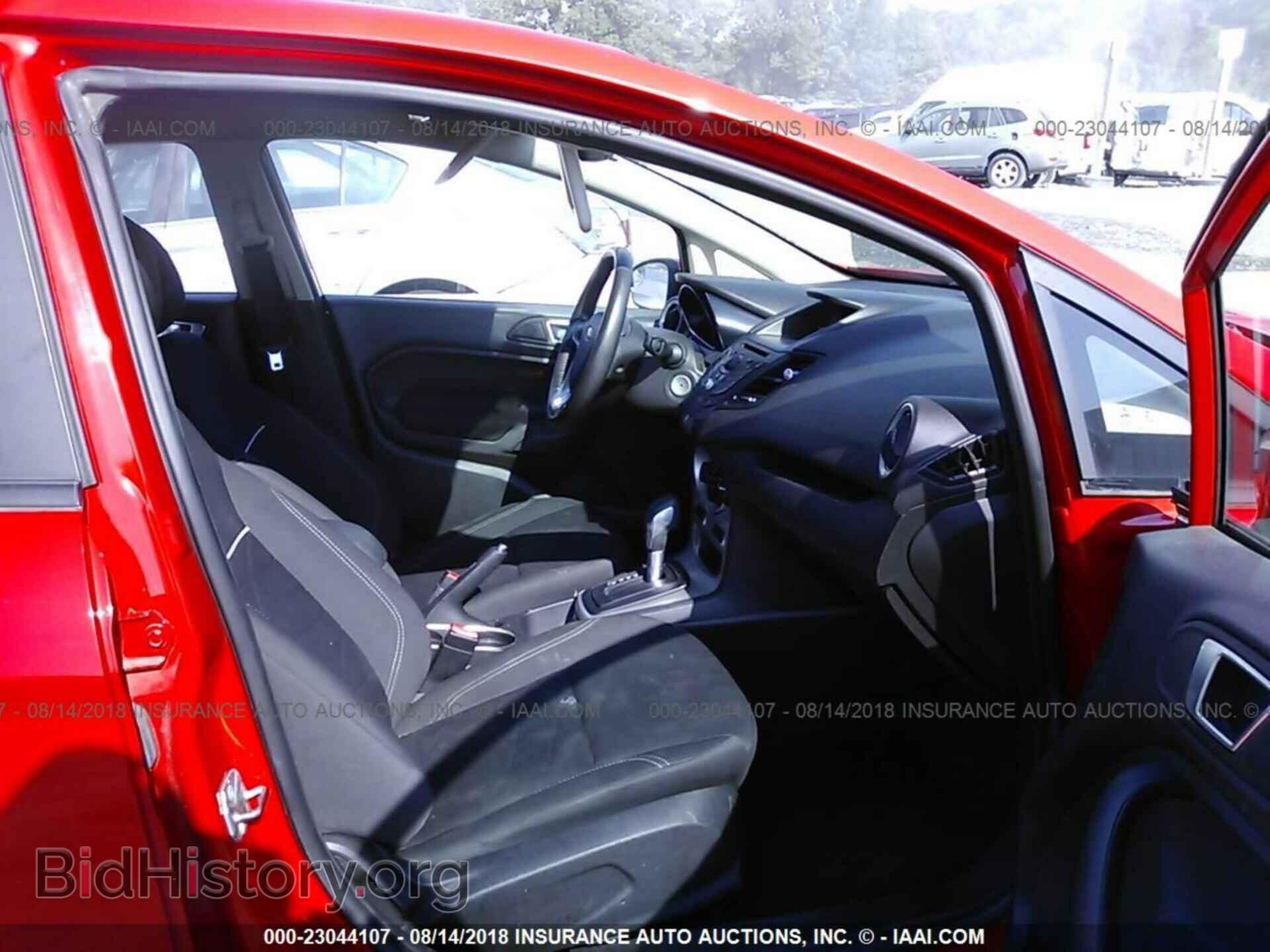 2014 Ford Fiesta - VIN: 3FADP4EJ7EM200650 - Photo 5
