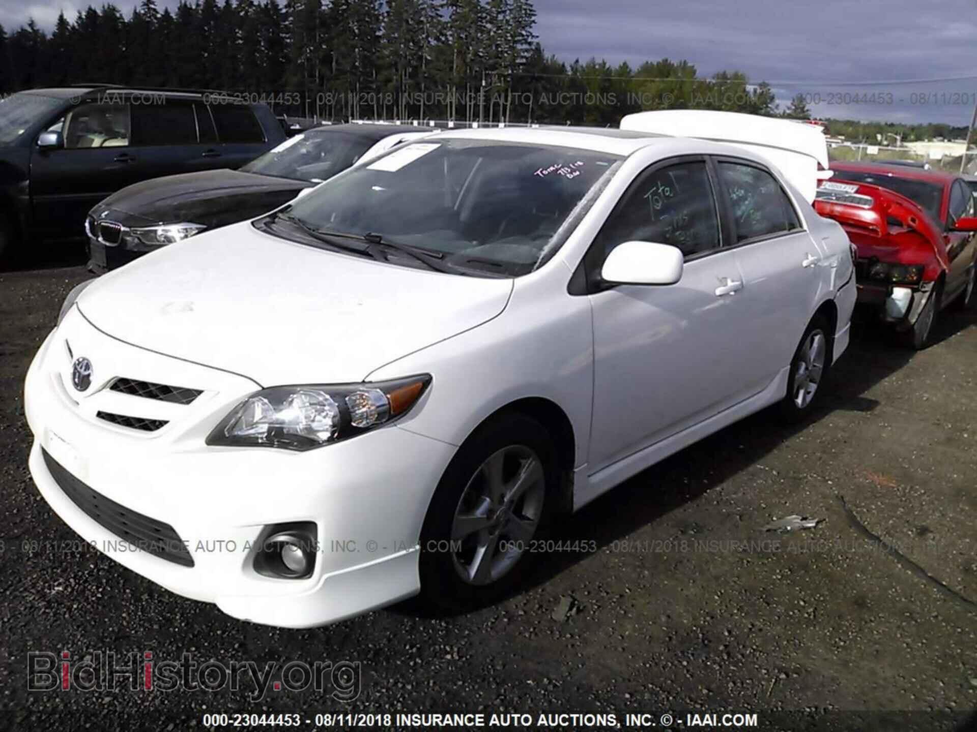 2012 Toyota Corolla - VIN: 2T1BU4EE2CC810457 - Photo 2