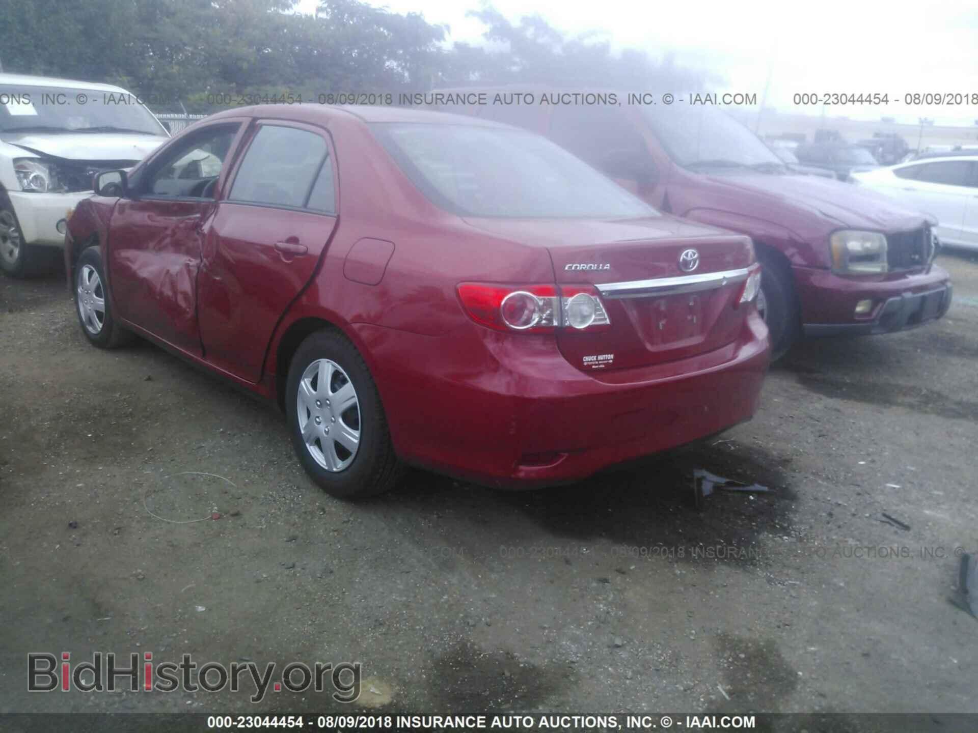 2013 Toyota Corolla - VIN: 2T1BU4EE5DC940136 - Photo 3
