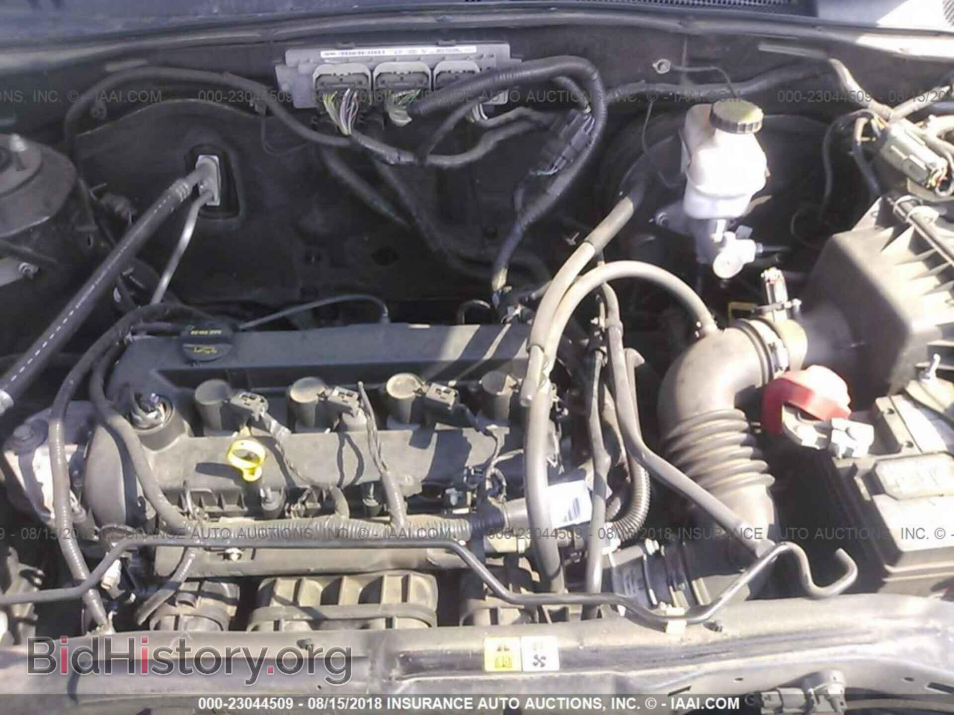 2012 Ford Escape - VIN: 1FMCU9D73CKC55470 - Photo 10
