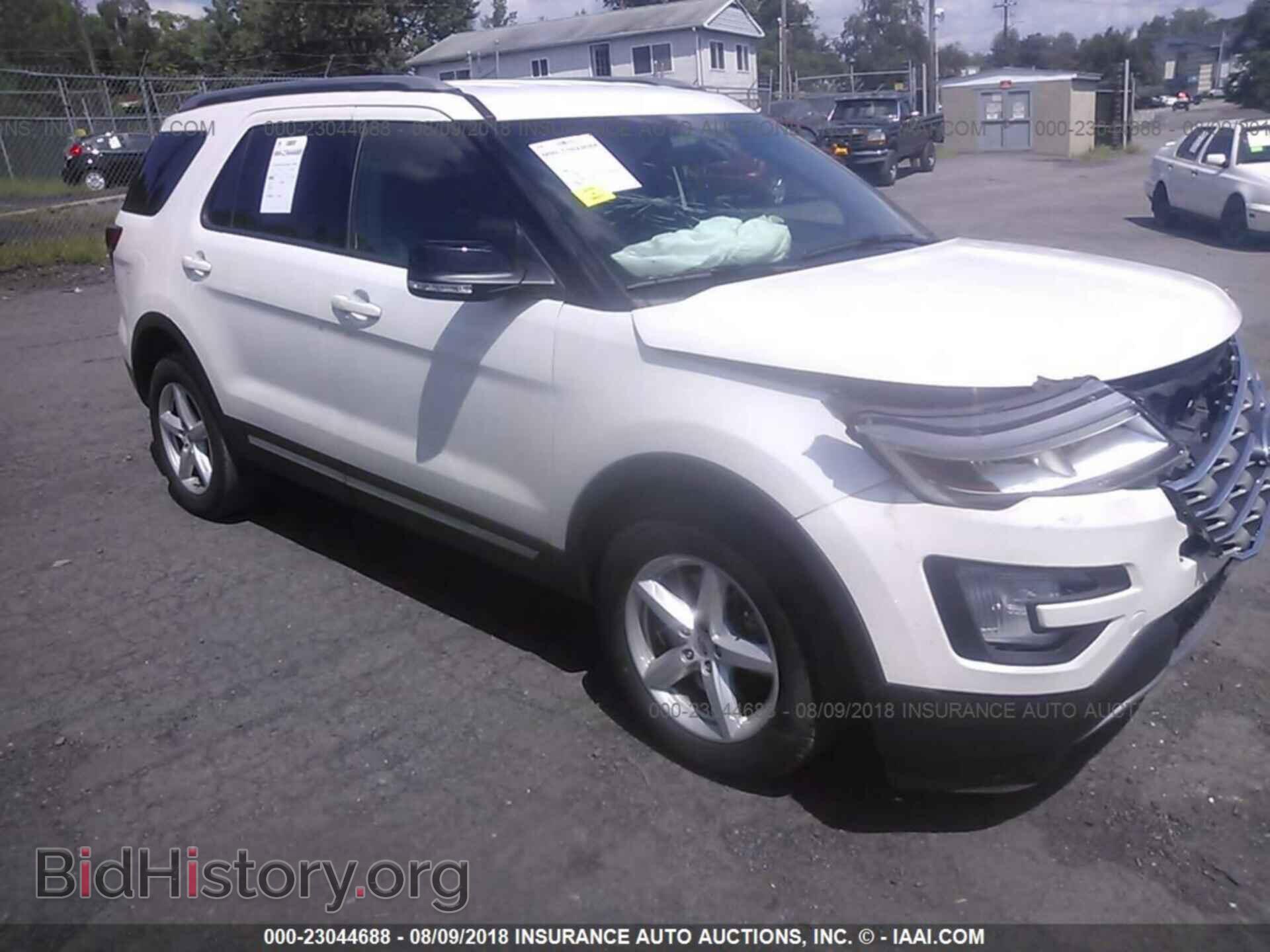 Фотография 1FM5K8D85HGA14361 - Ford Explorer 2017