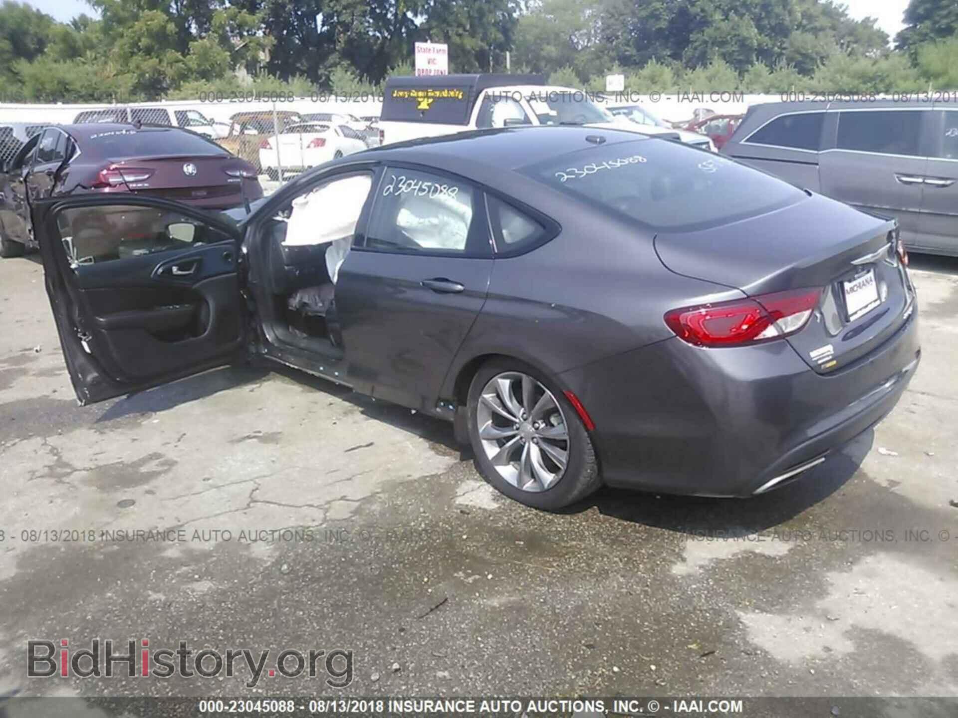 2015 Chrysler 200 - VIN: 1C3CCCBB9FN670666 - Фото 3