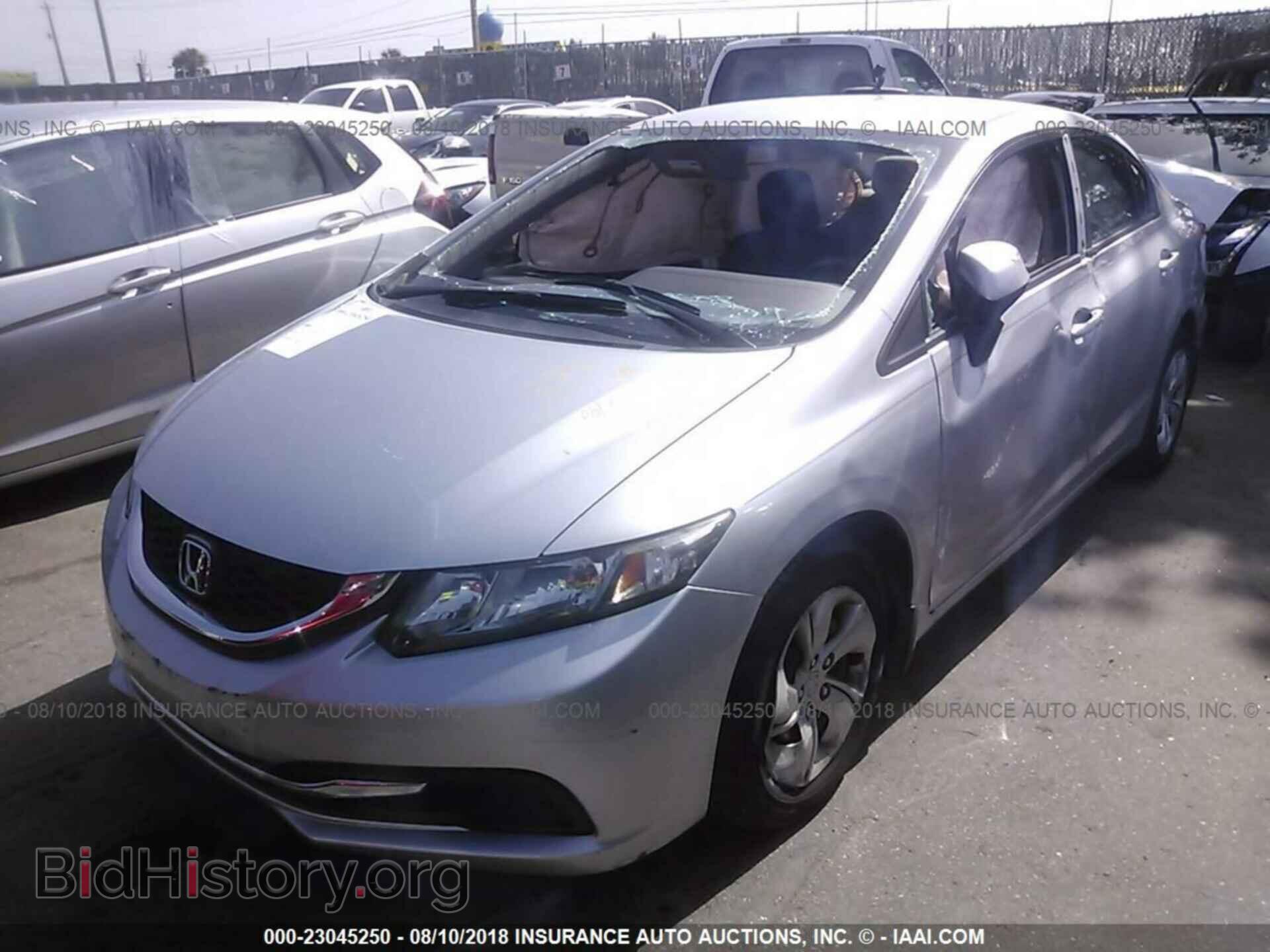 2013 Honda Civic - VIN: 19XFB2F53DE005497 - Фото 2