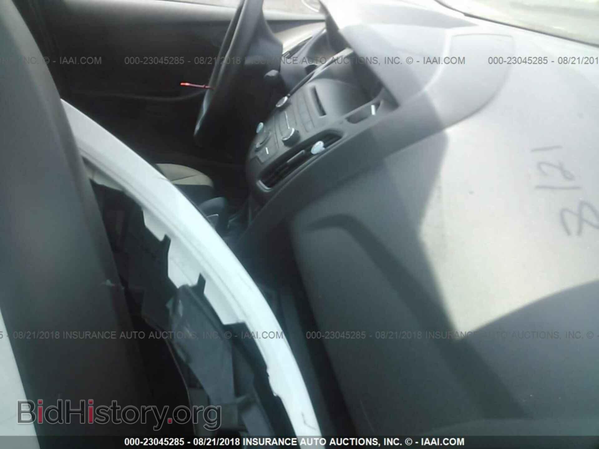 2015 Ford Focus - VIN: 1FADP3E25FL262120 - Фото 5