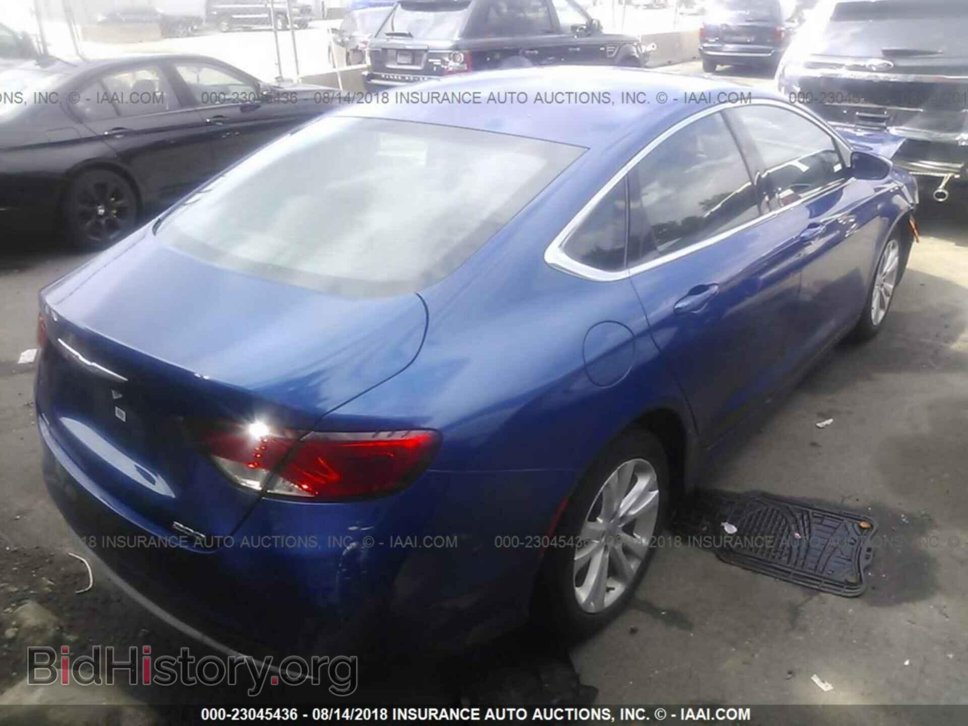 2015 Chrysler 200 - VIN: 1C3CCCAB7FN669260 - Photo 4