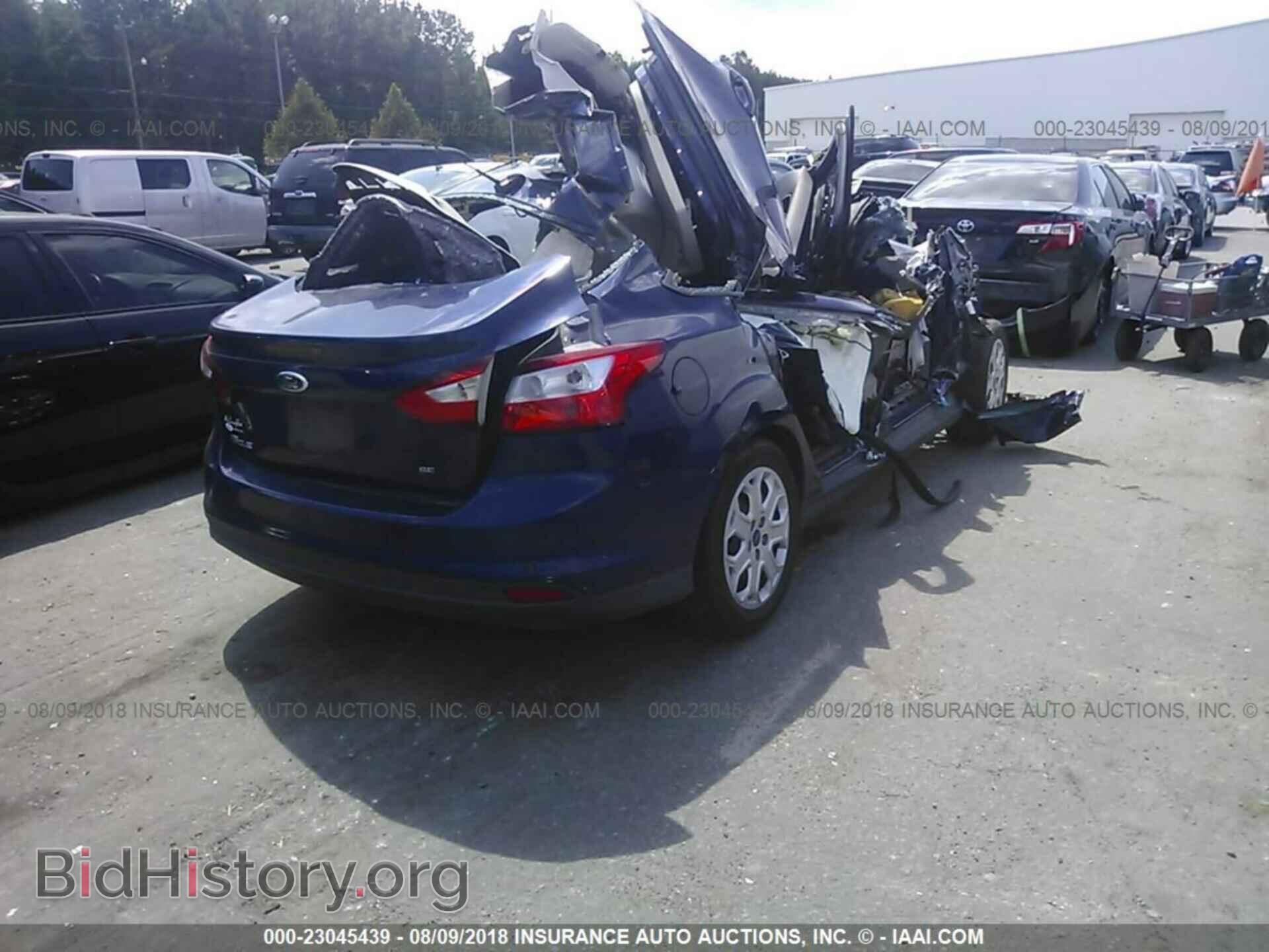 2012 Ford Focus - VIN: 1FAHP3F20CL150451 - Фото 4