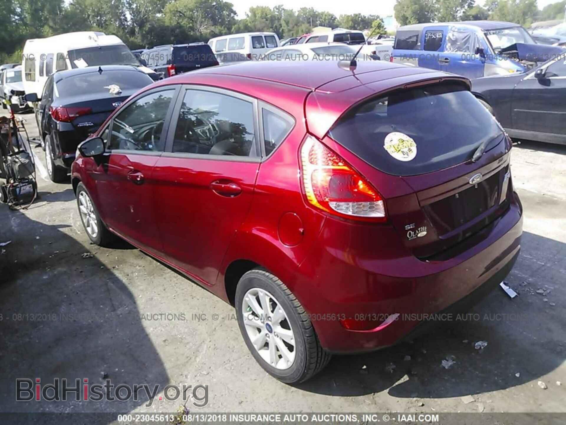 2013 Ford Fiesta - VIN: 3FADP4EJ2DM215846 - Фото 3