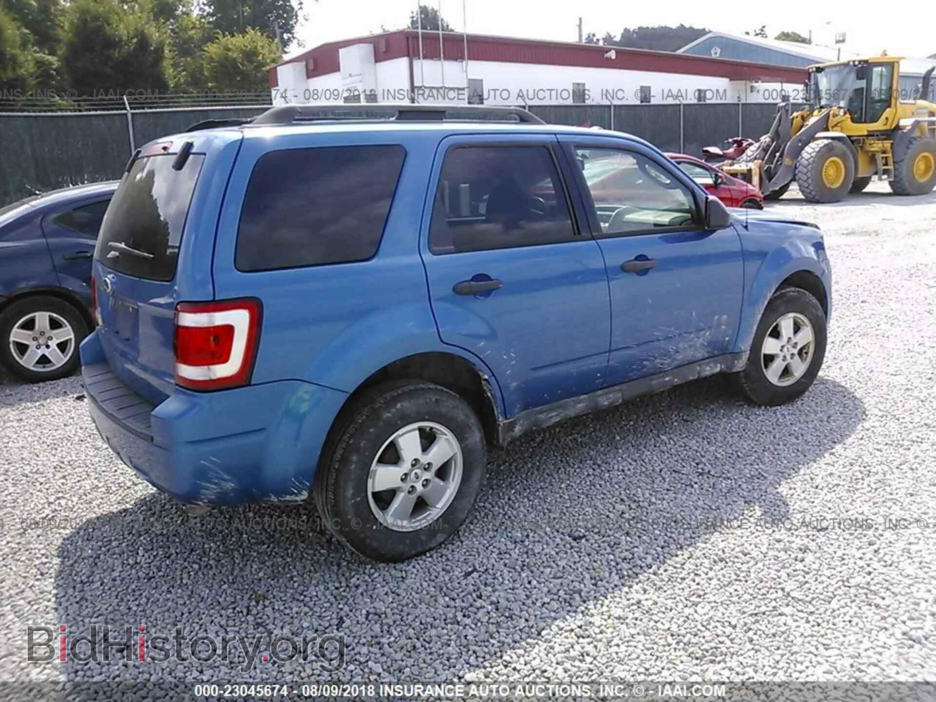 2012 Ford Escape - VIN: 1FMCU0D78CKA38346 - Фото 4