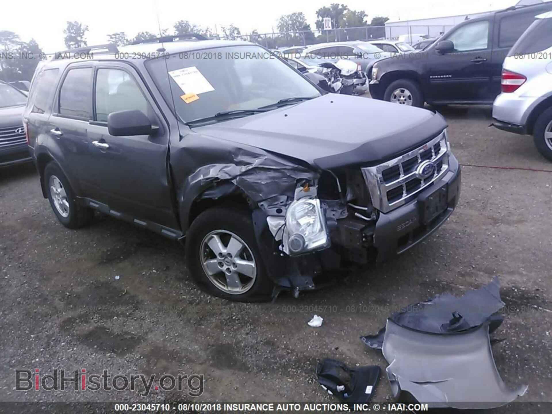 Photo 1FMCU0DG1BKA61367 - FORD ESCAPE 2011