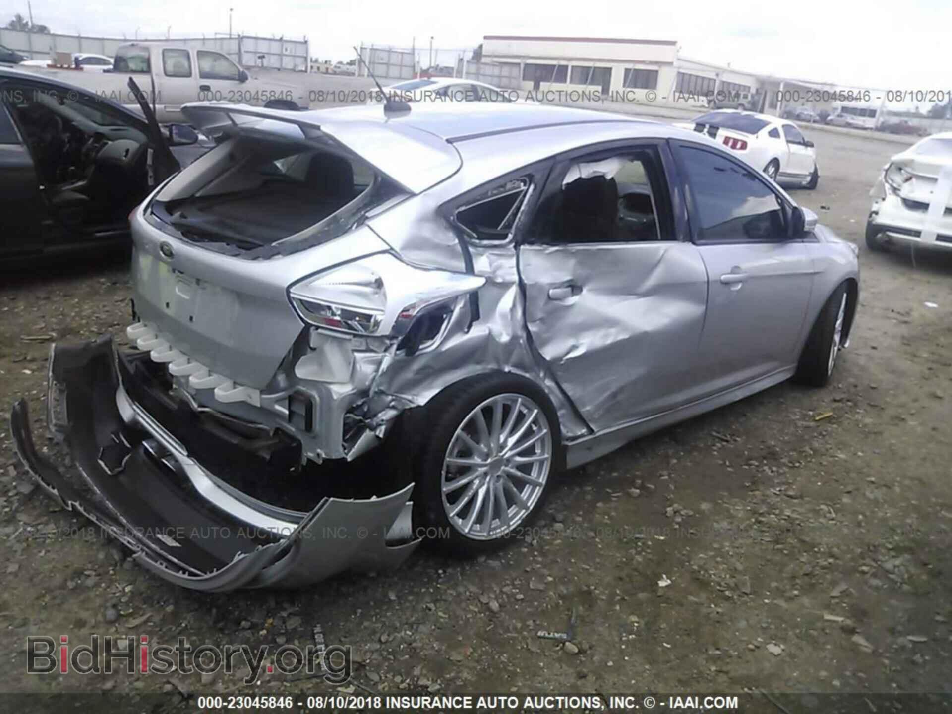 2016 Ford Focus - VIN: 1FADP3K27GL241355 - Фото 4