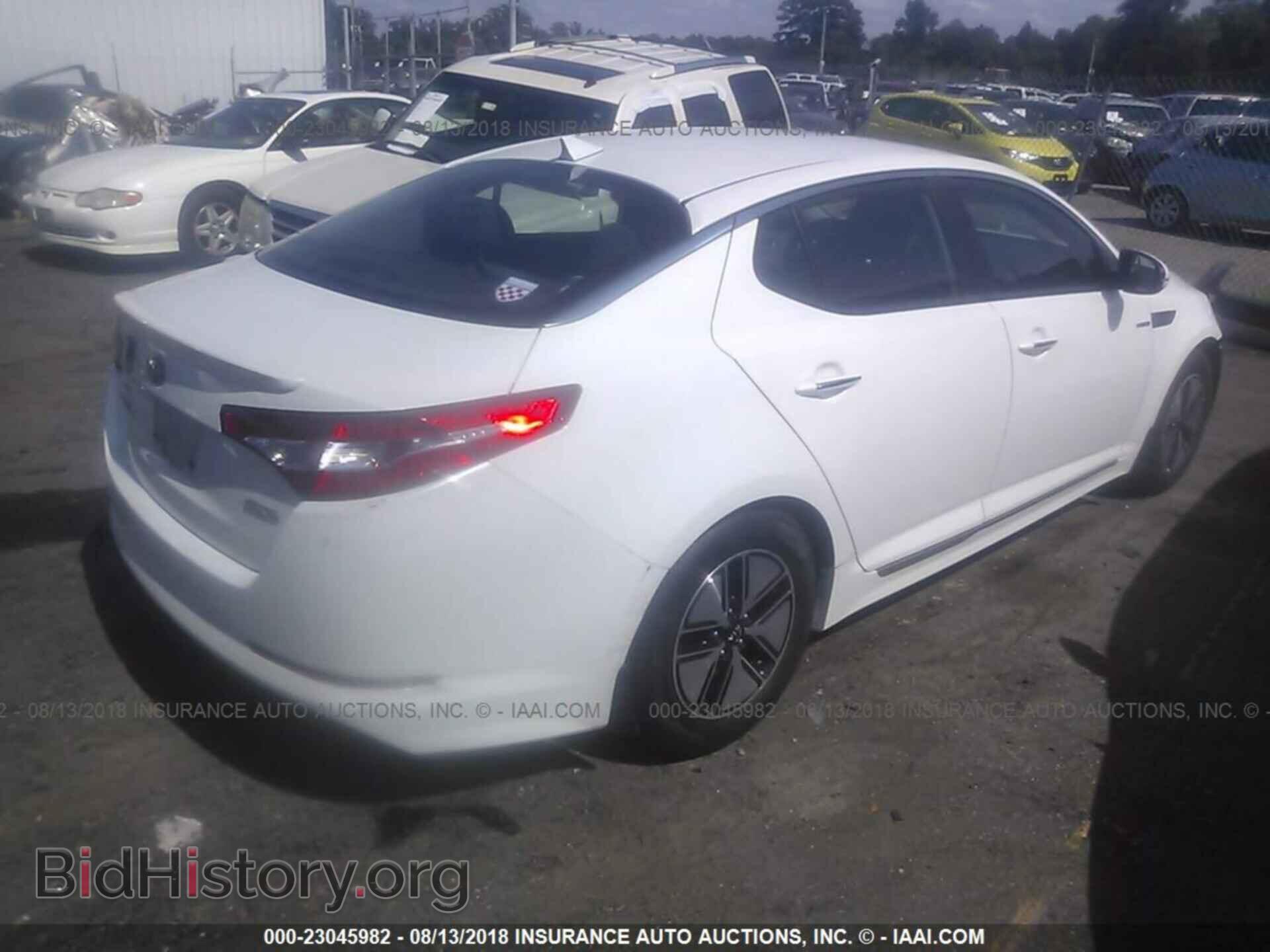 2013 Kia Optima - VIN: KNAGM4AD0D5060569 - Photo 4