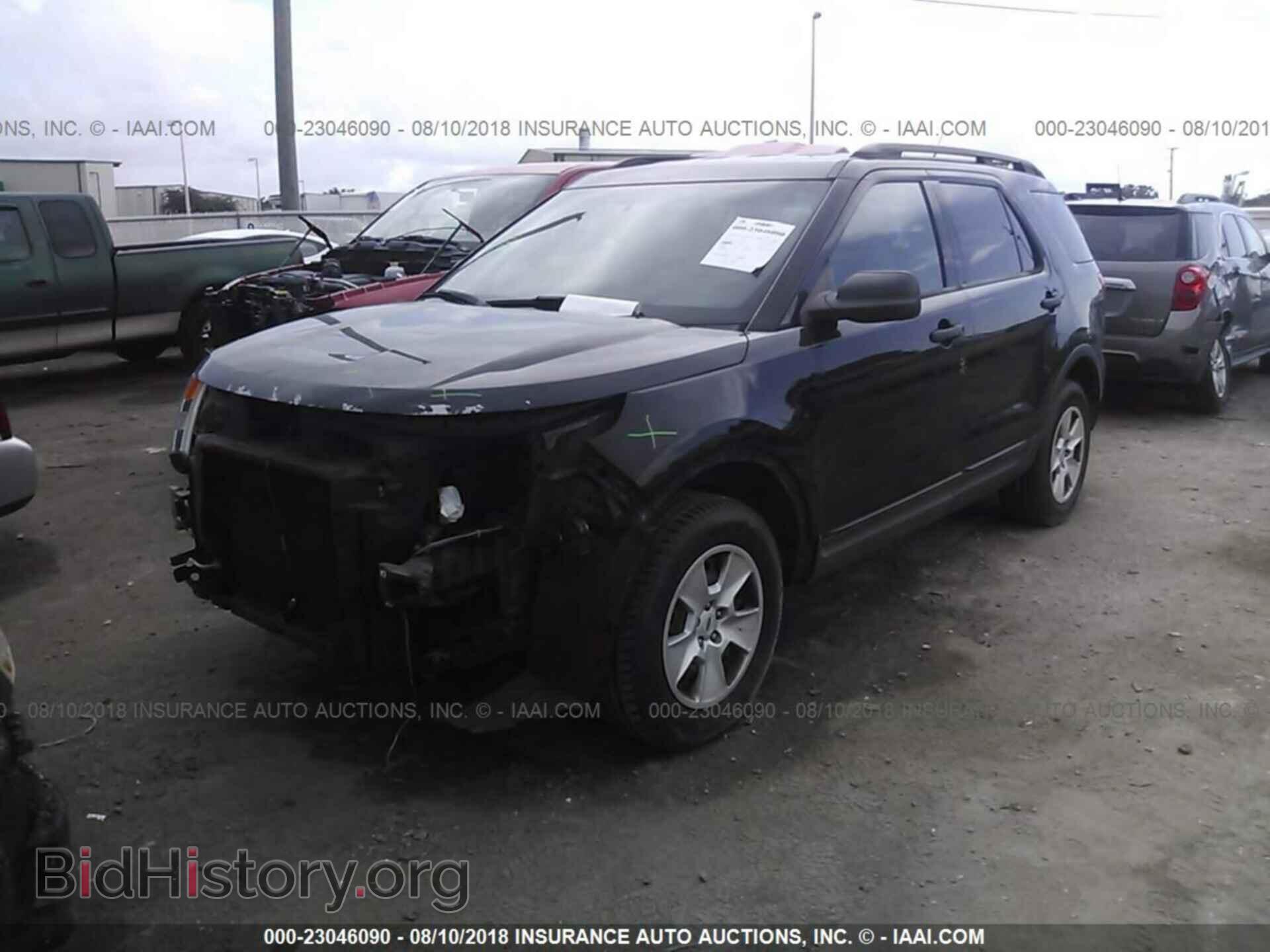 2011 Ford Explorer - VIN: 1FMHK8B80BGA08023 - Фото 2